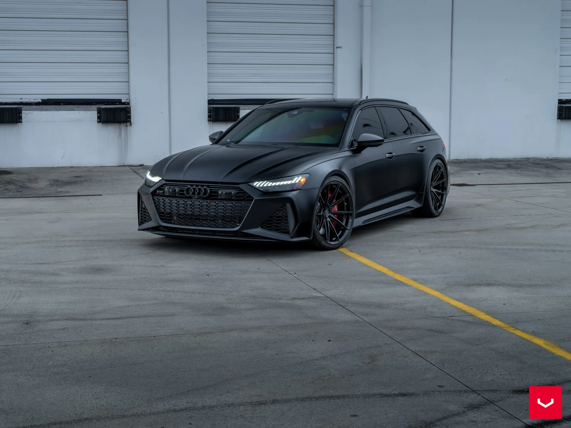 Audi A6 / S6 / RS6, 1