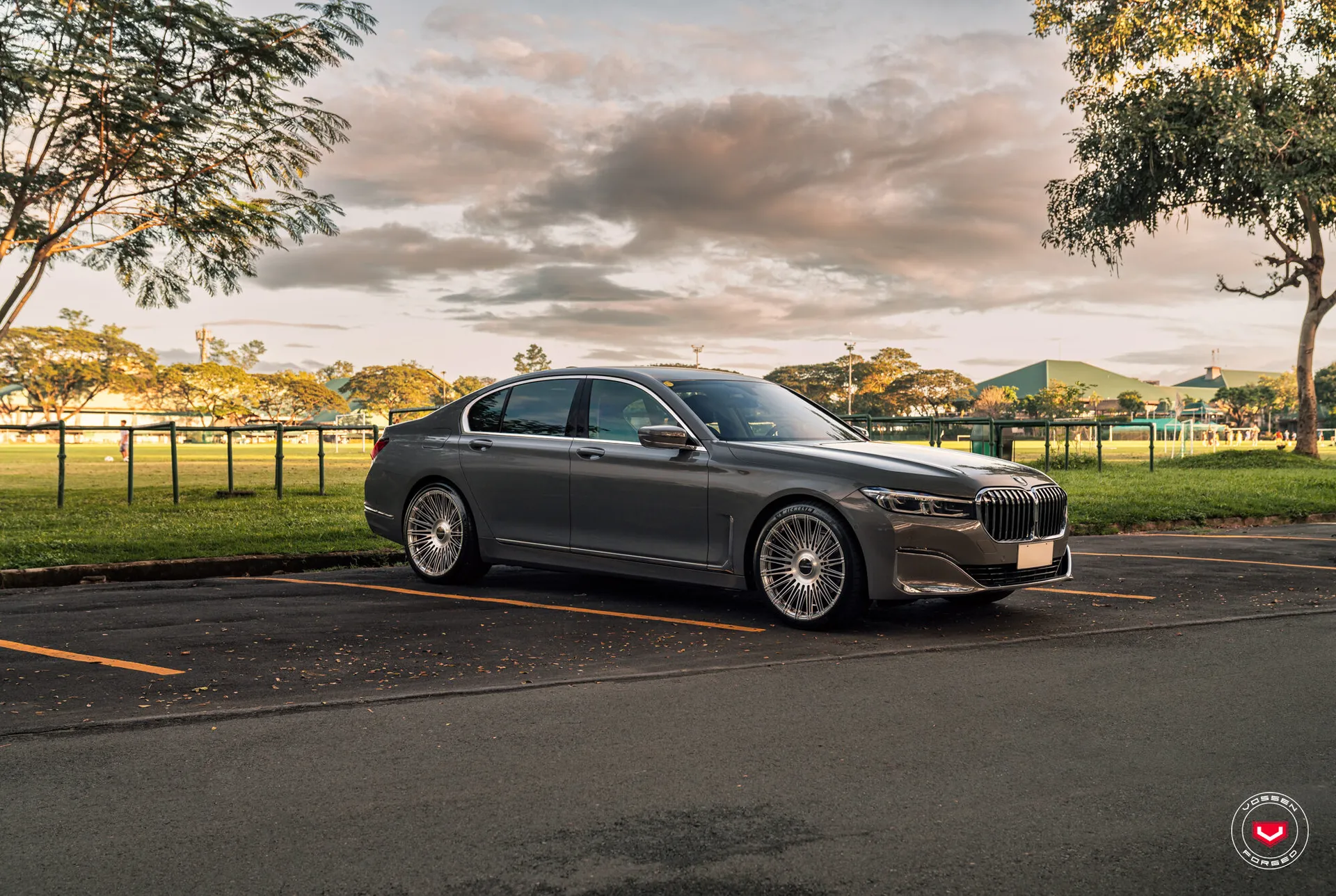 BMW 7 Series, 14