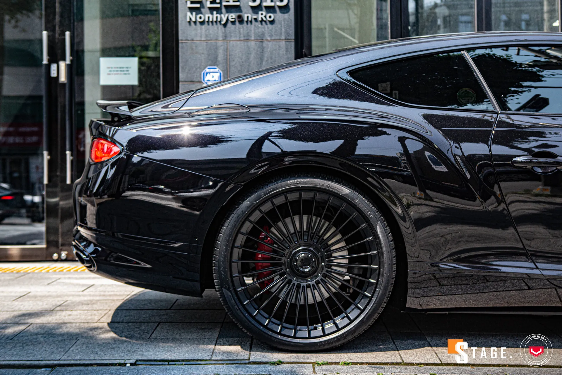 Bentley Continental GT, 11