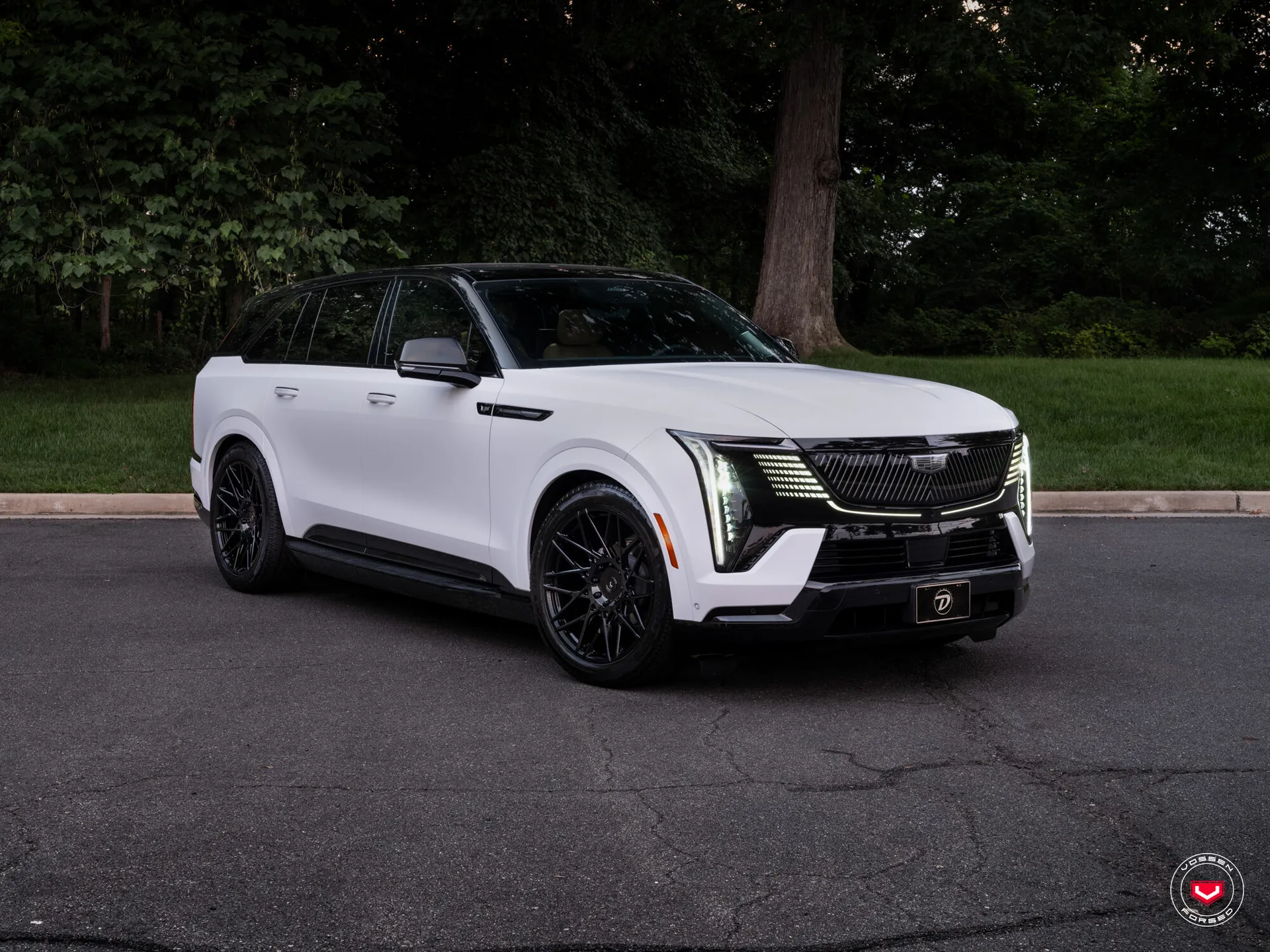 Cadillac Escalade, 1