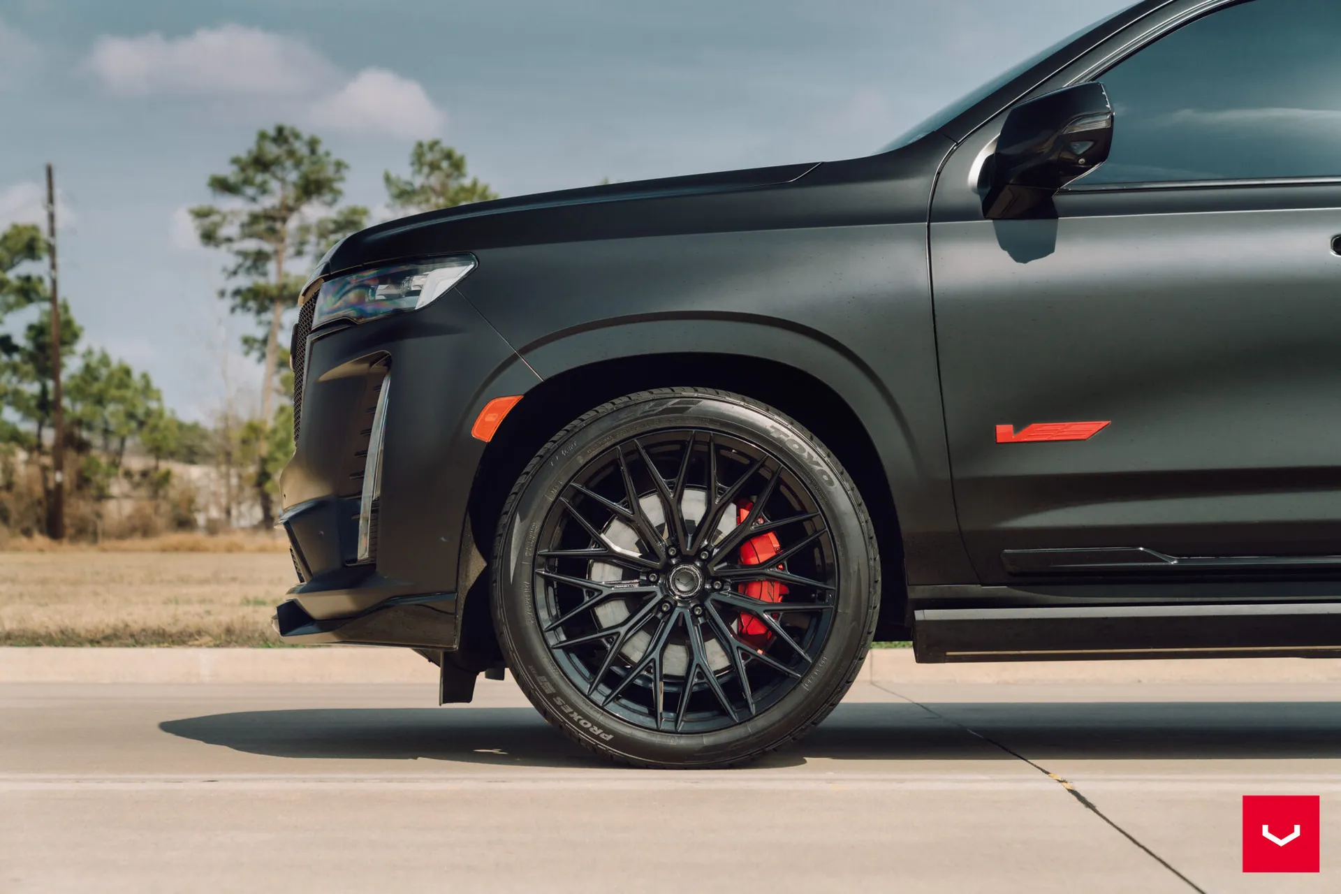 Cadillac Escalade, 7