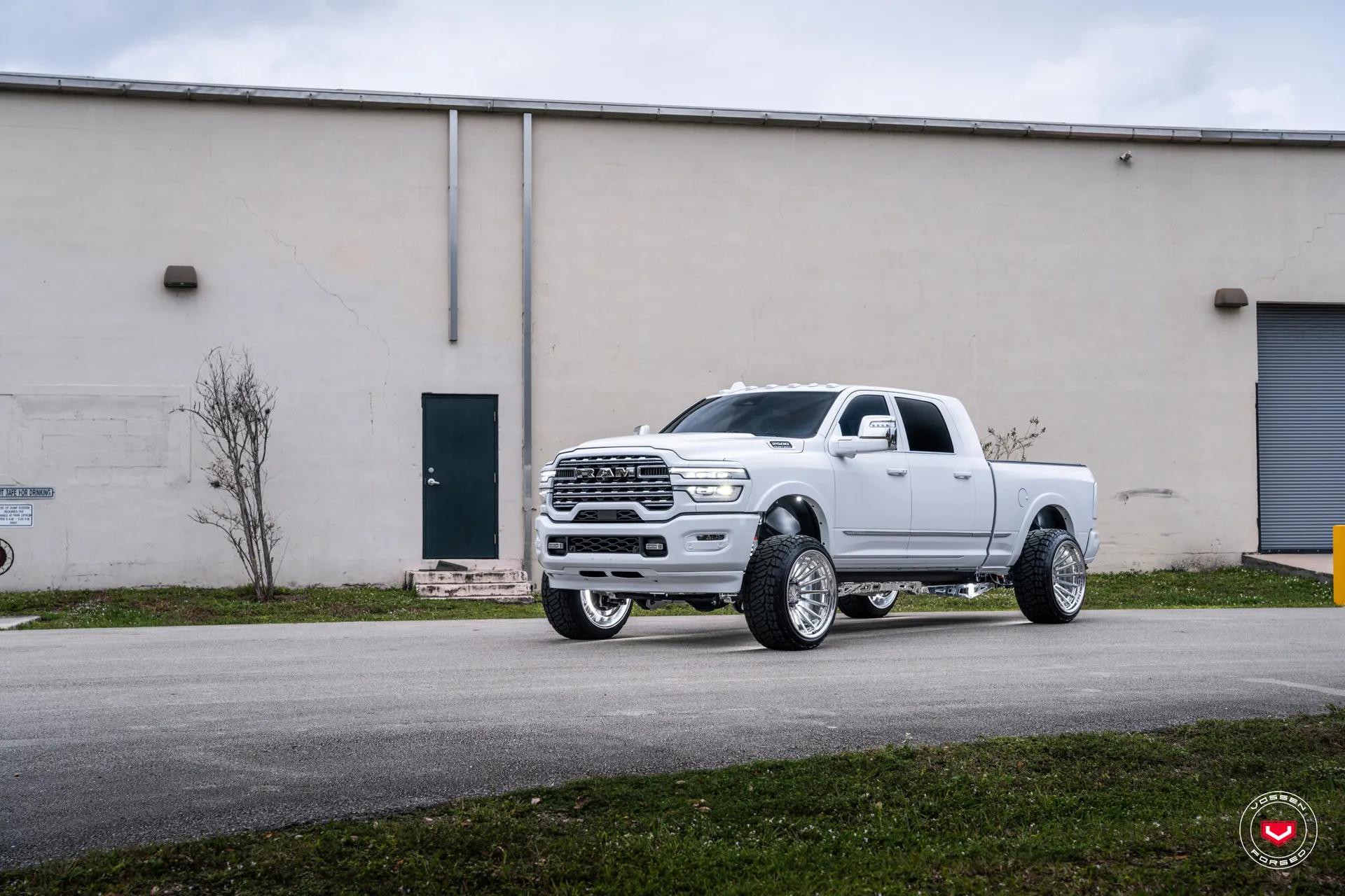 Dodge Ram 2500, 18