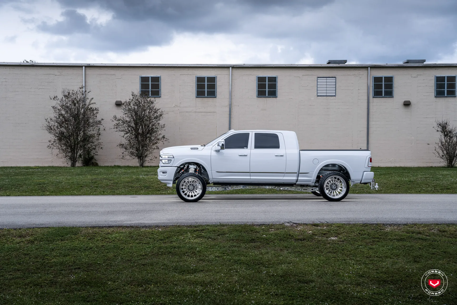 Dodge Ram 2500, 5