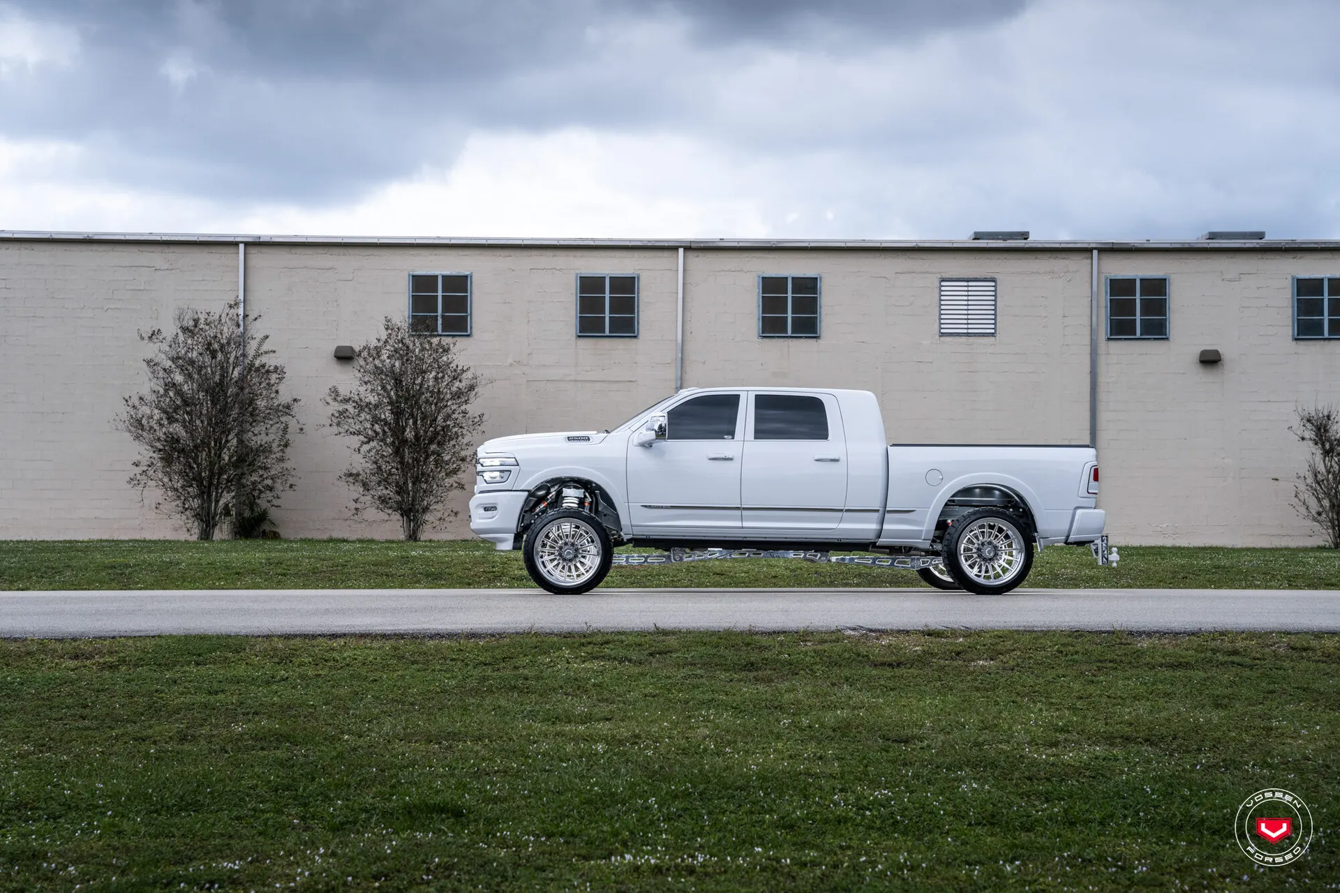 Dodge Ram 2500, 14