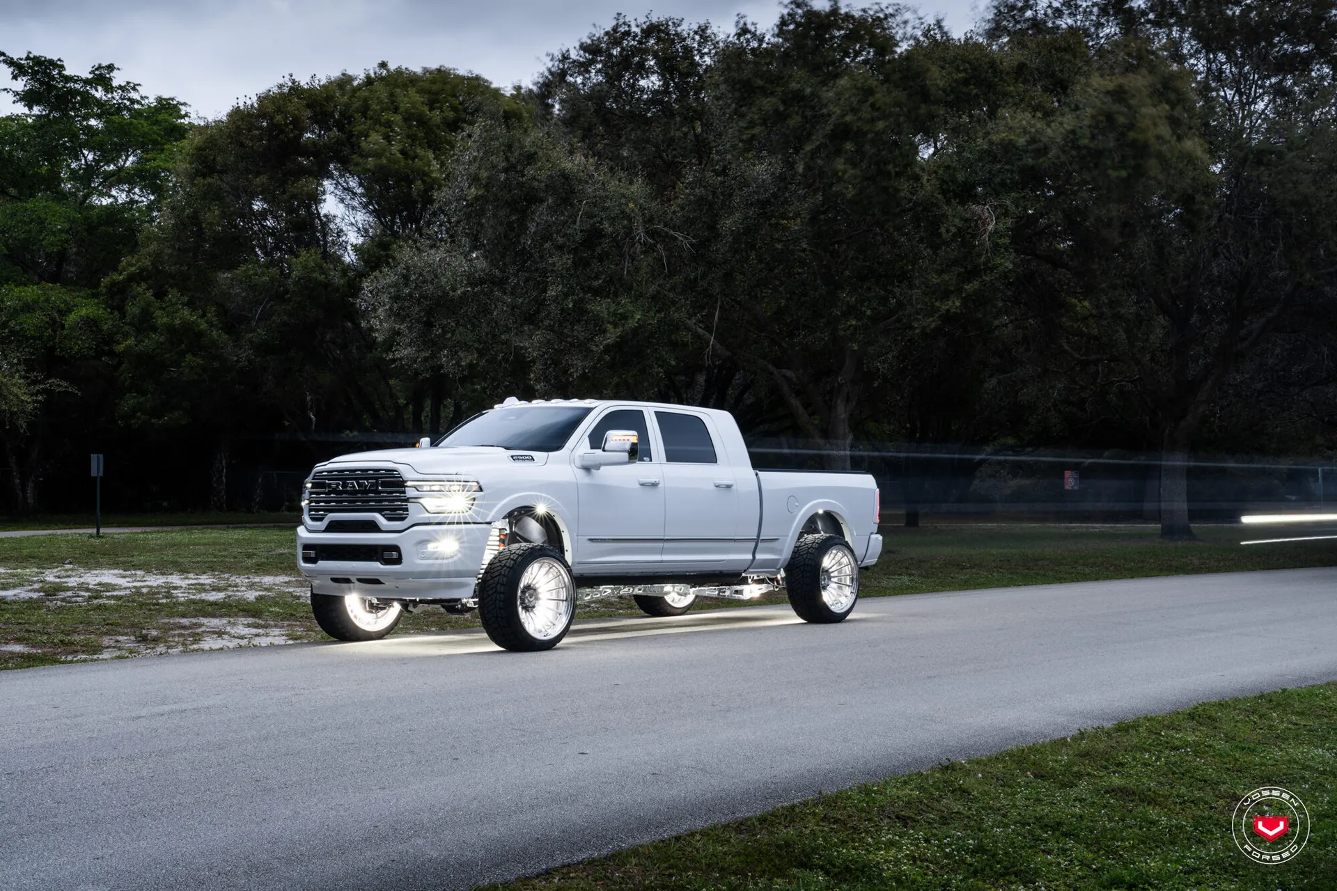 Dodge Ram 2500, 1