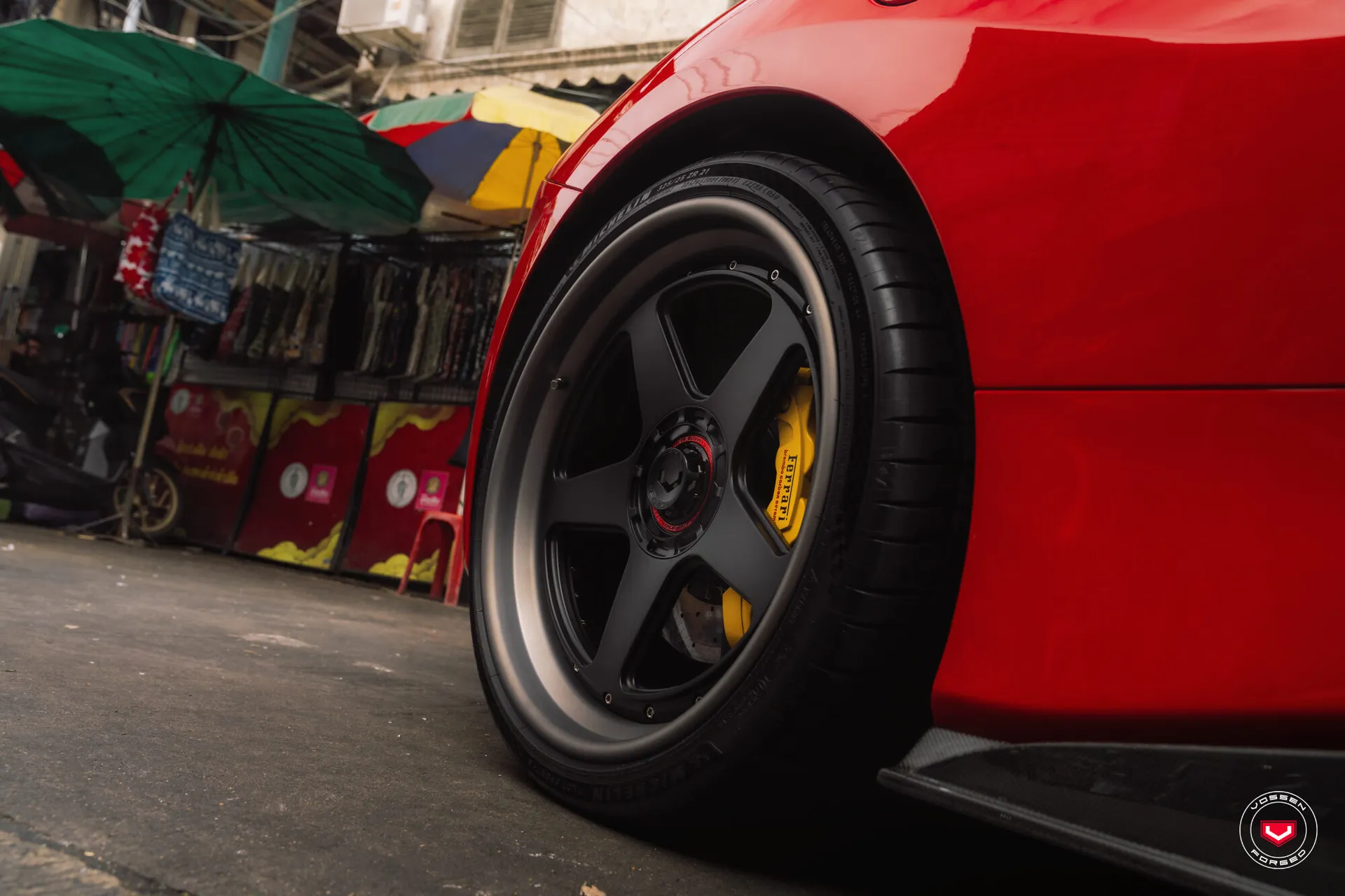 Ferrari 488, 8