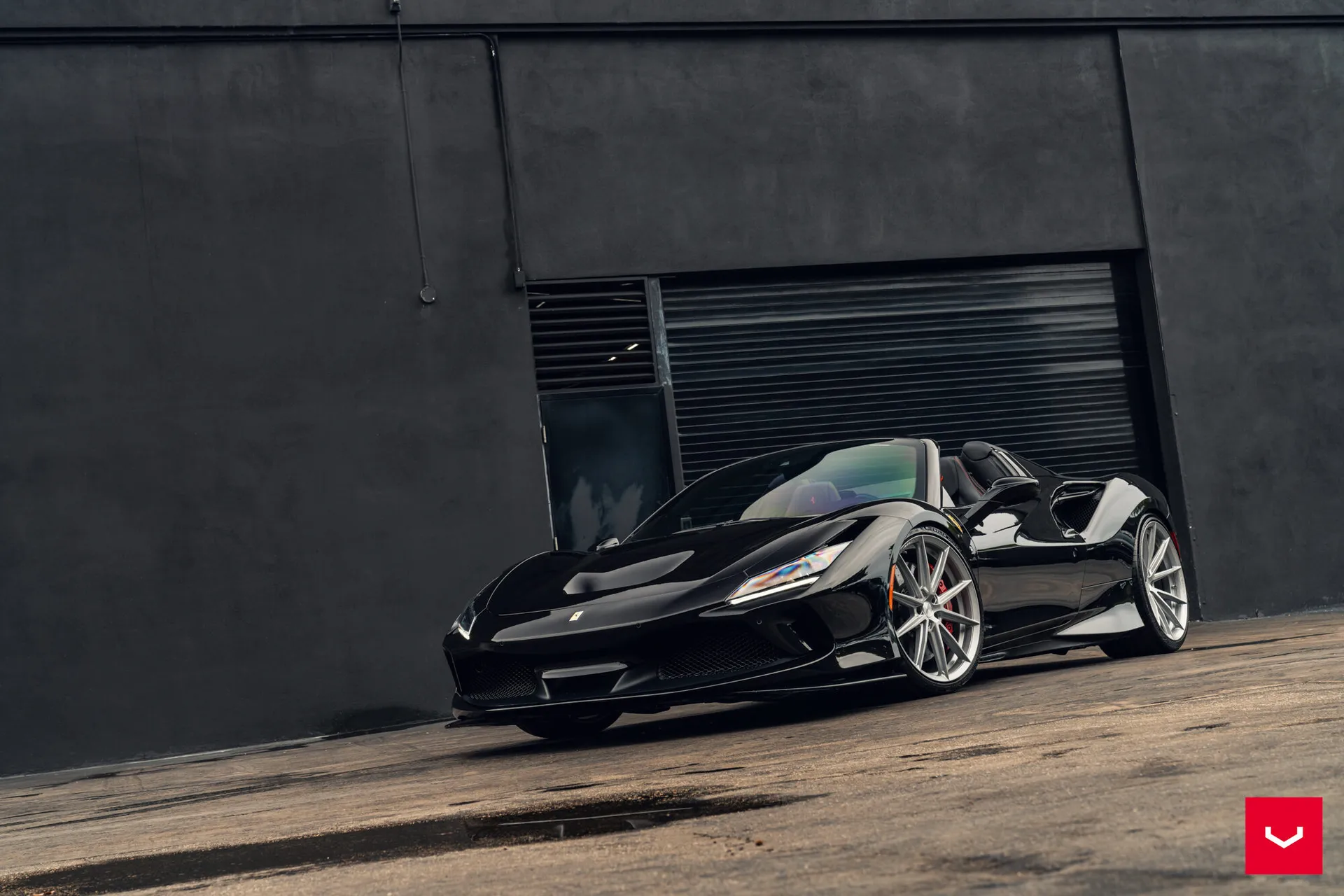 Ferrari F8, 4