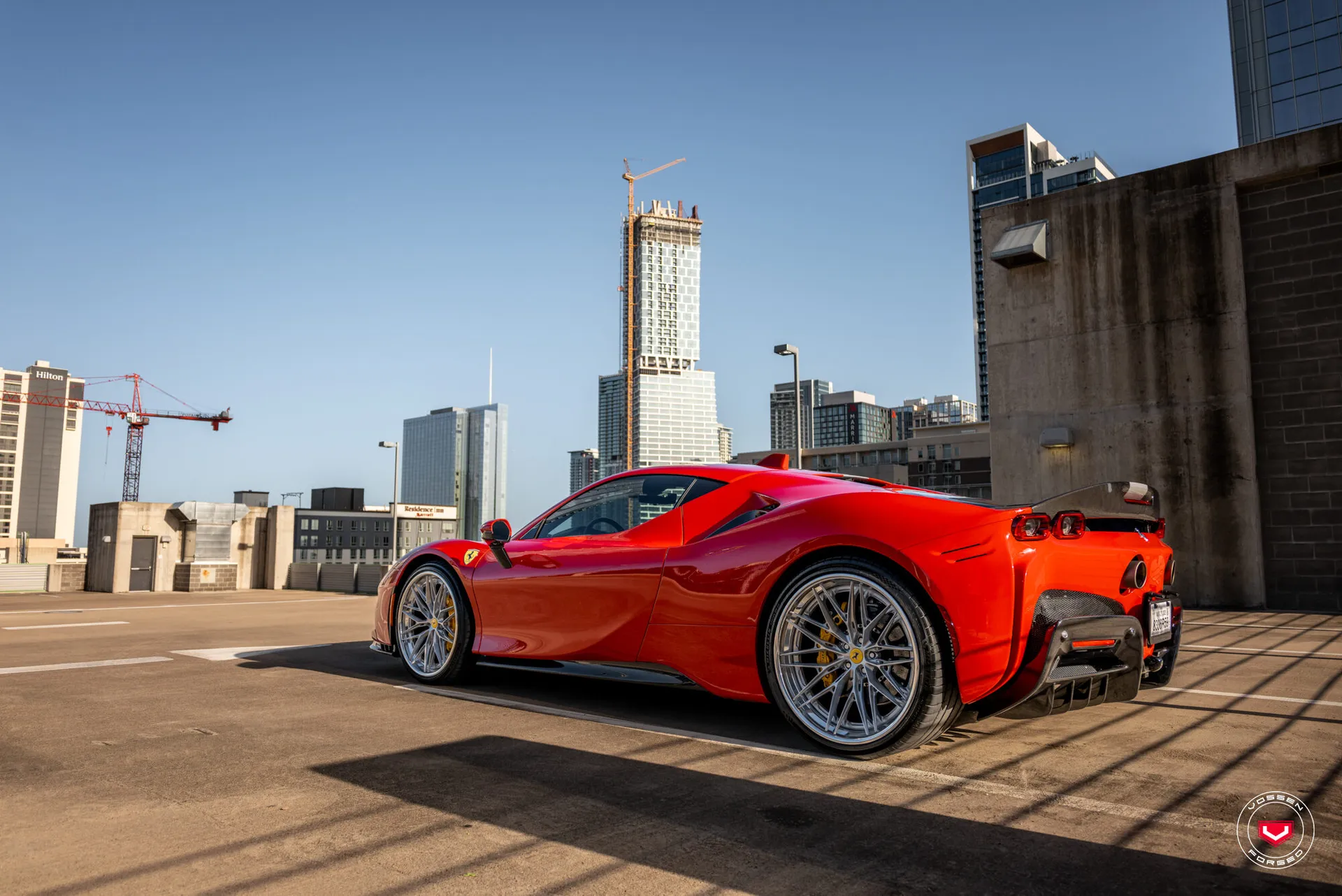 Ferrari SF90, 39