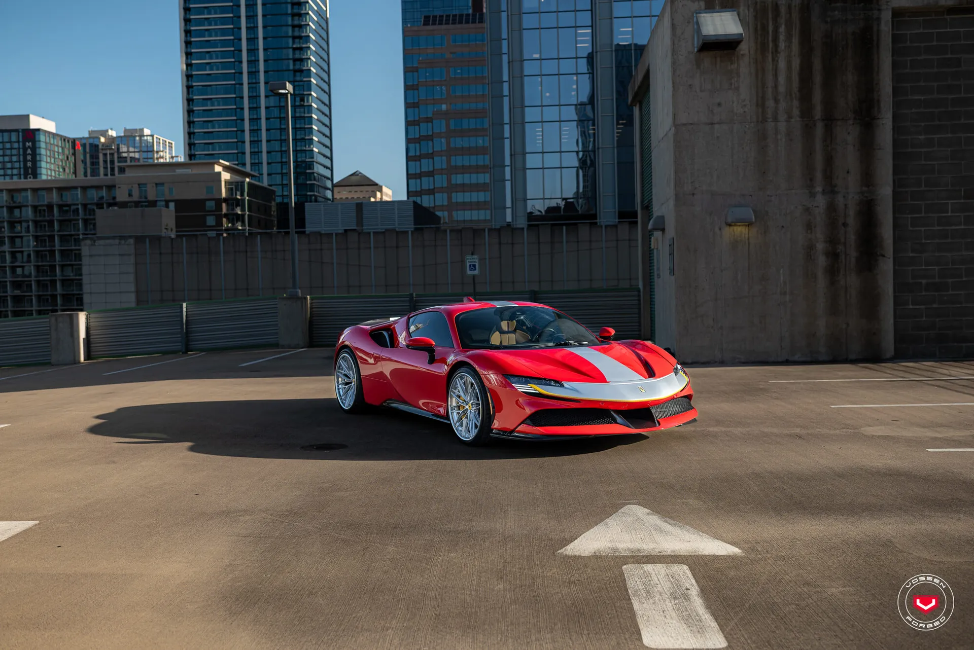 Ferrari SF90, 33