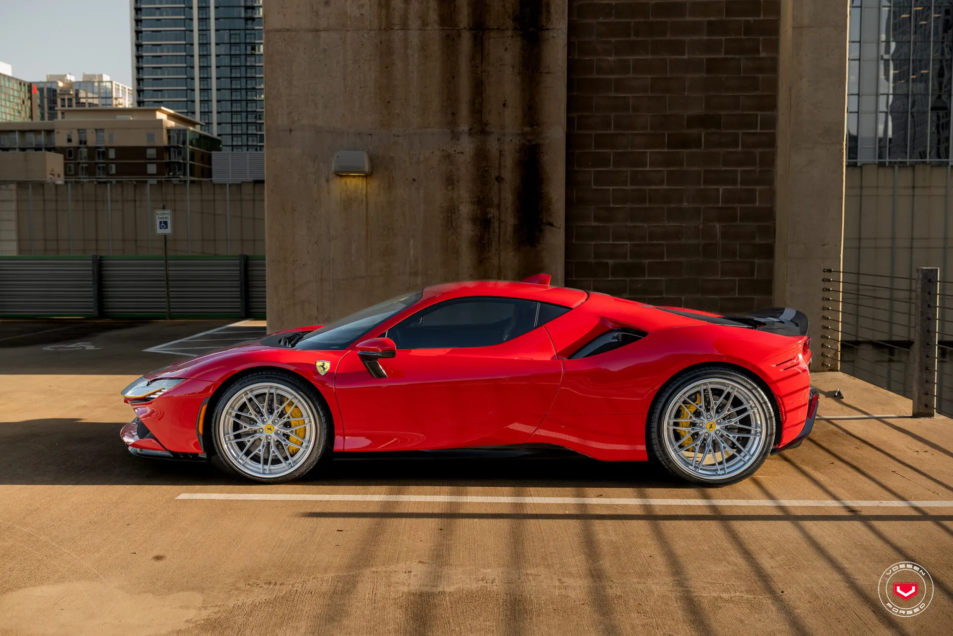Ferrari SF90, 6