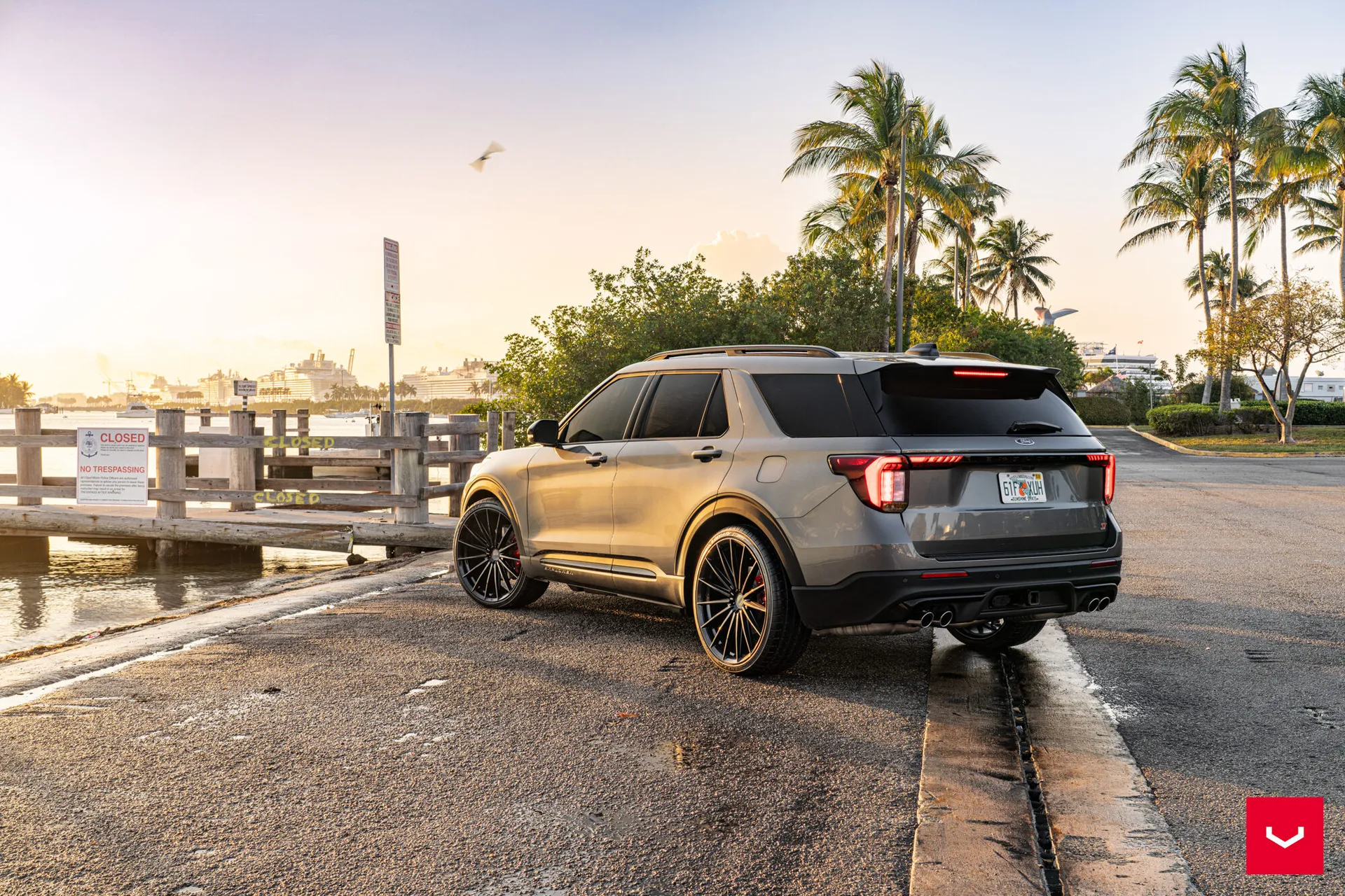Ford Explorer, 2