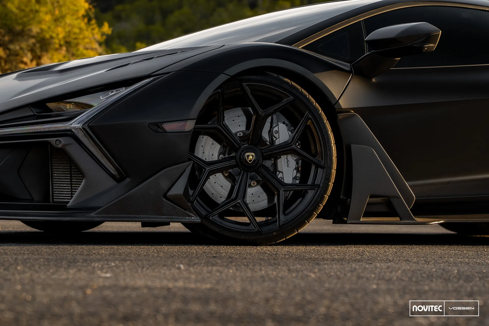 Lamborghini Revuelto, 9