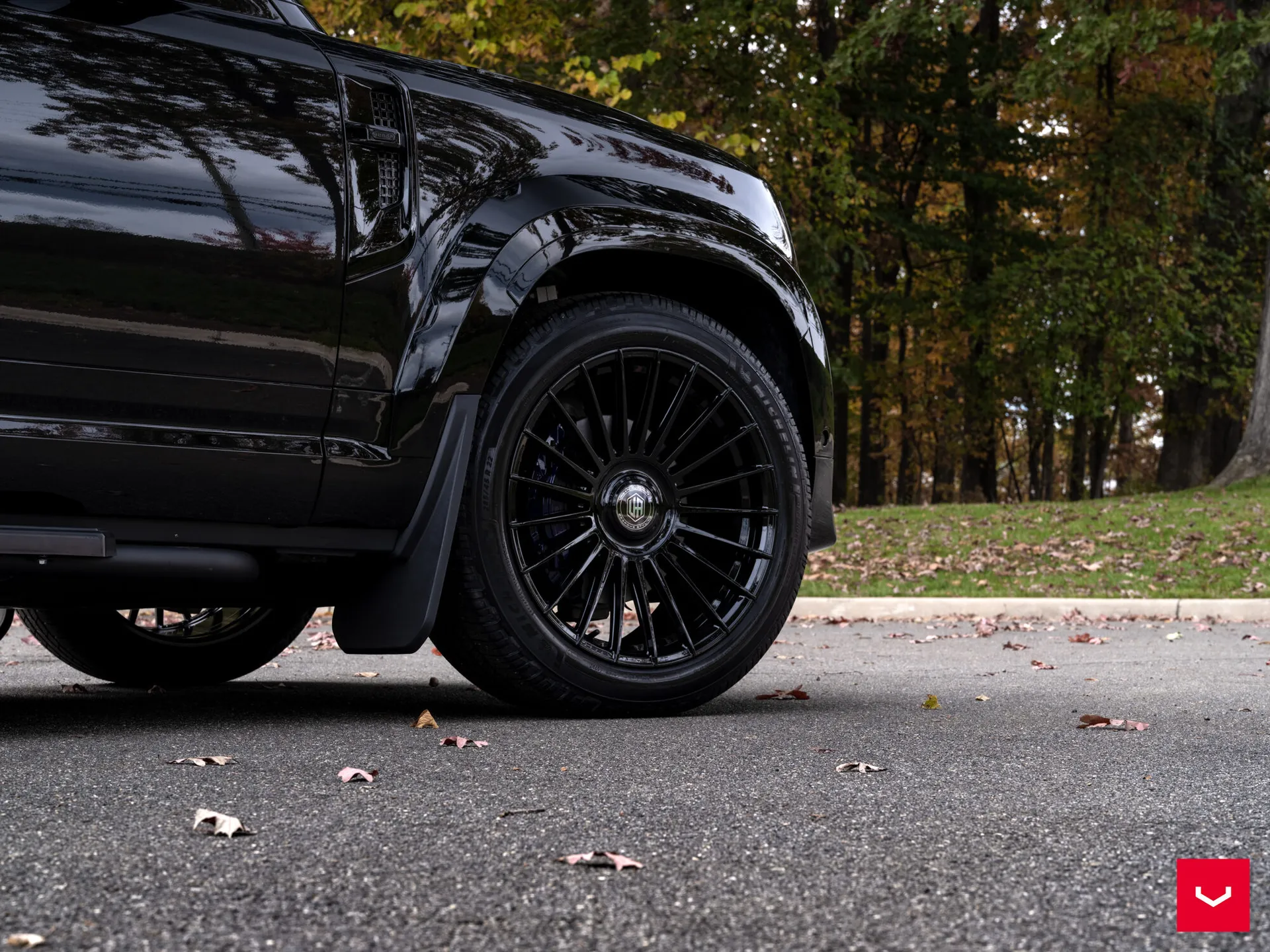 Land Rover Defender, 2