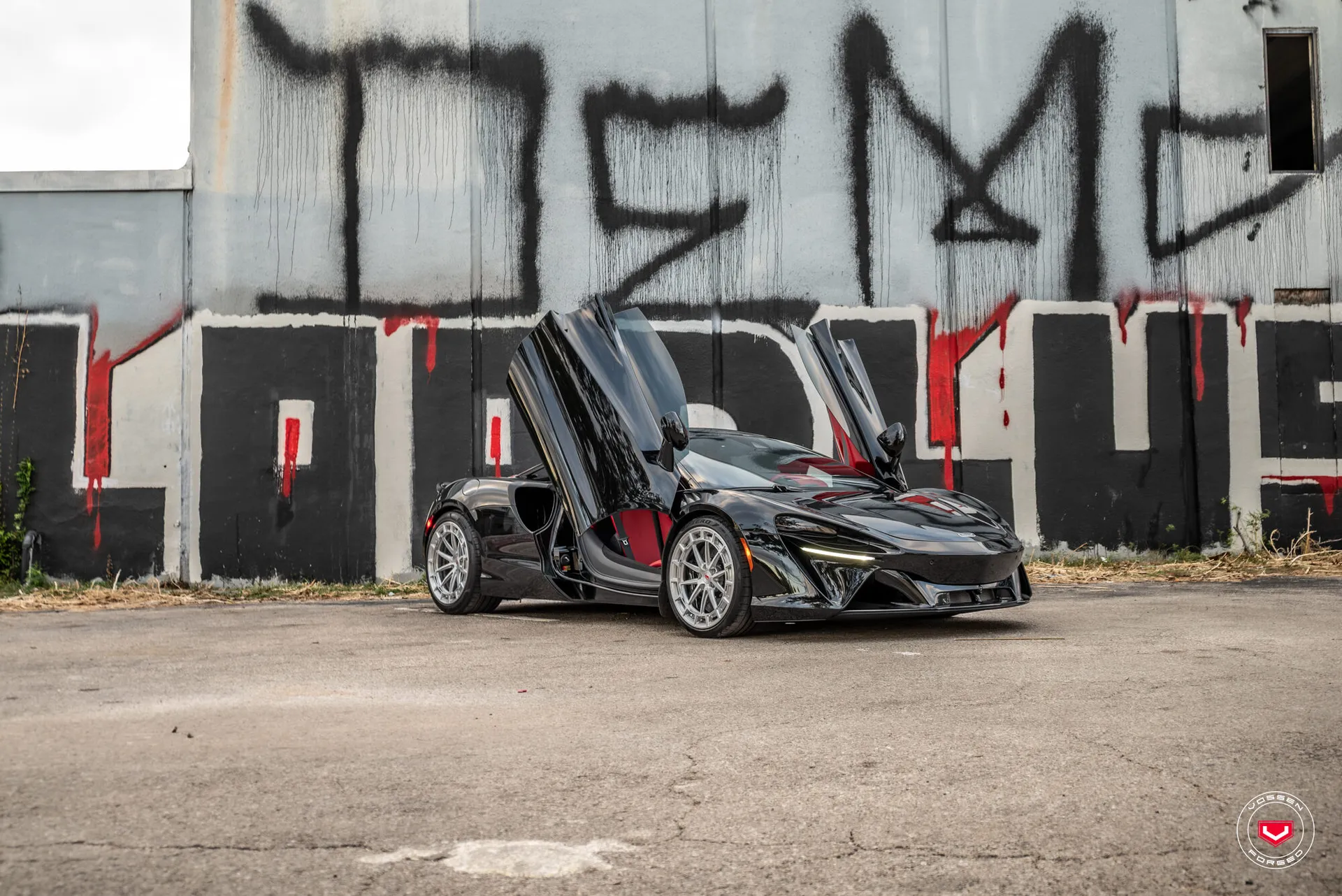 McLaren Artura, 26
