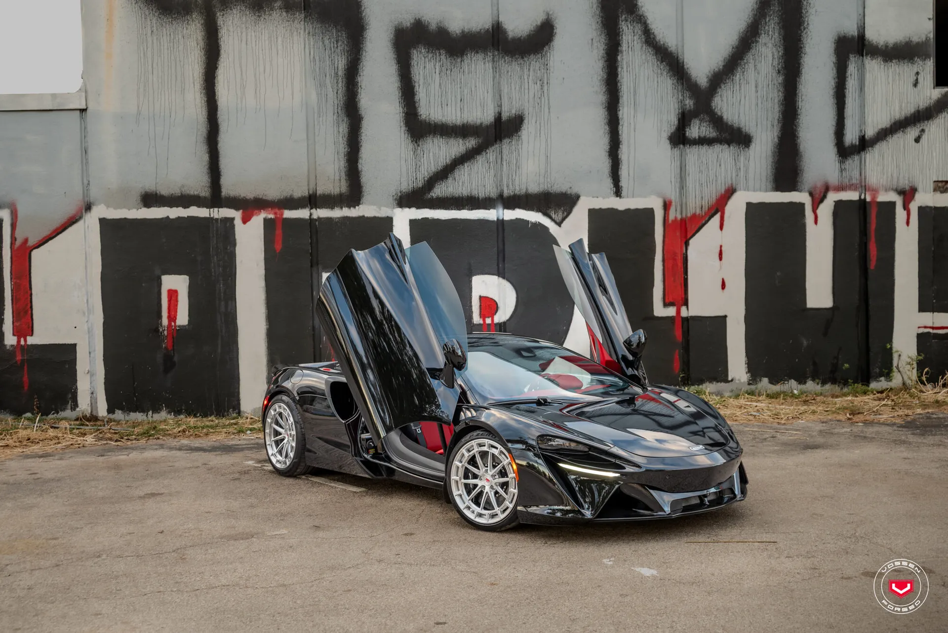 McLaren Artura, 22