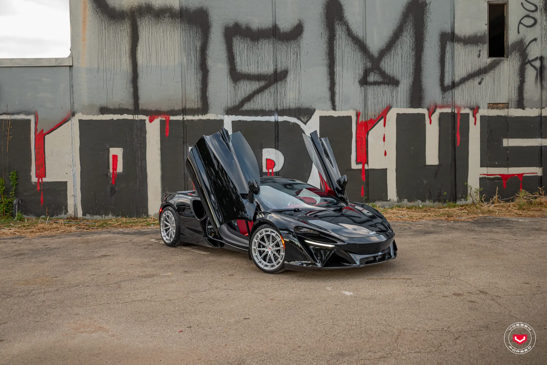McLaren Artura, 21