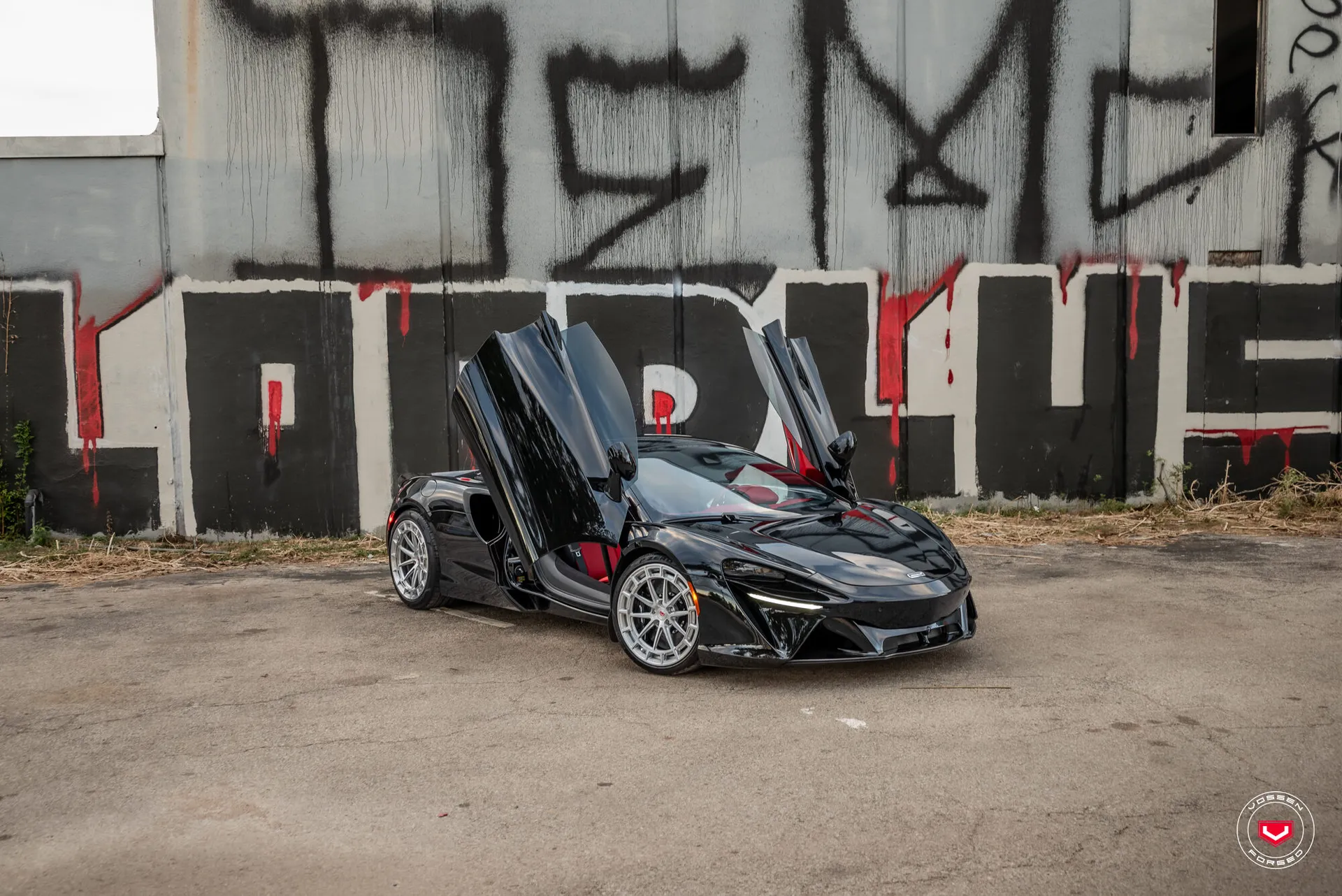 McLaren Artura, 20