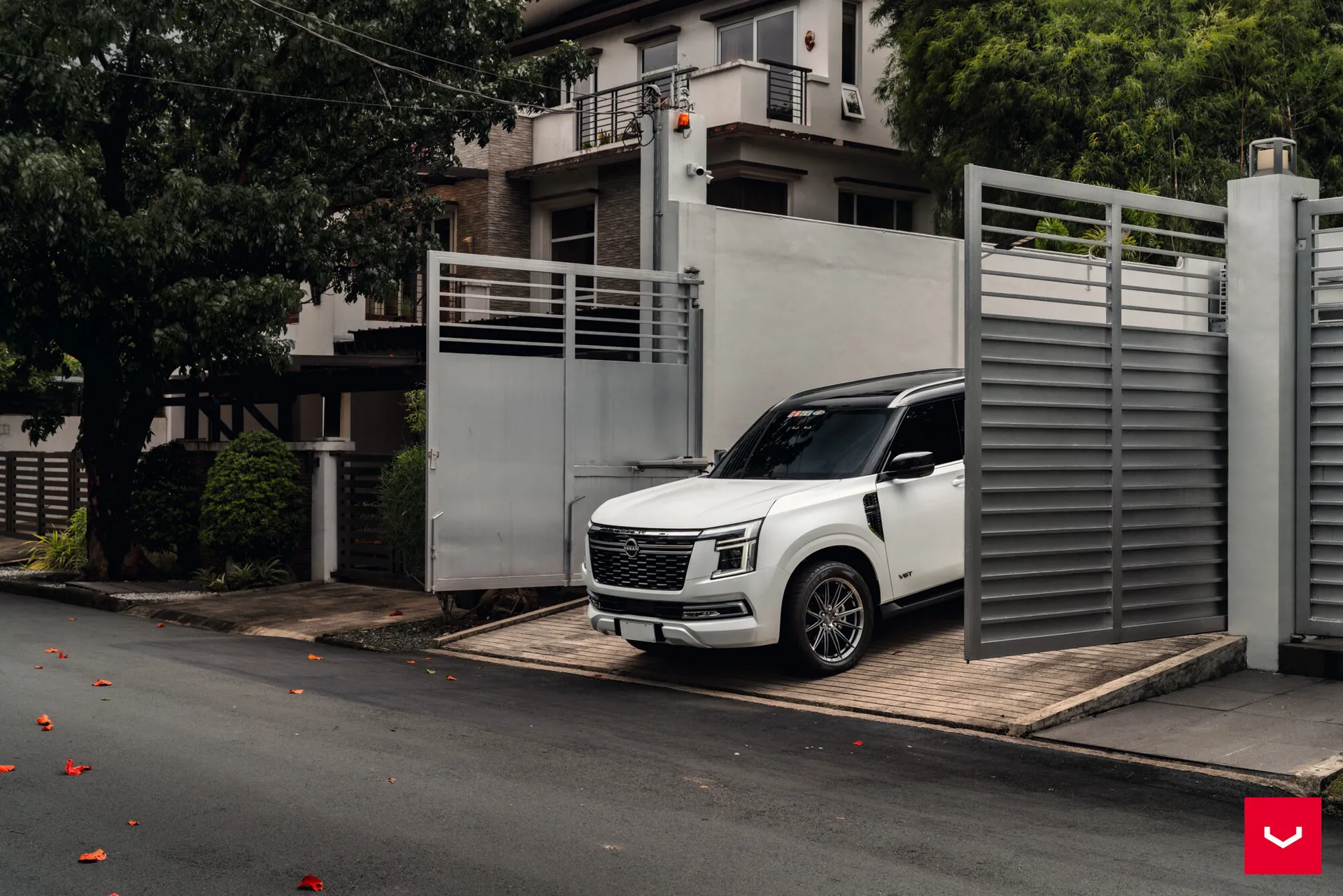 Nissan Patrol, 16
