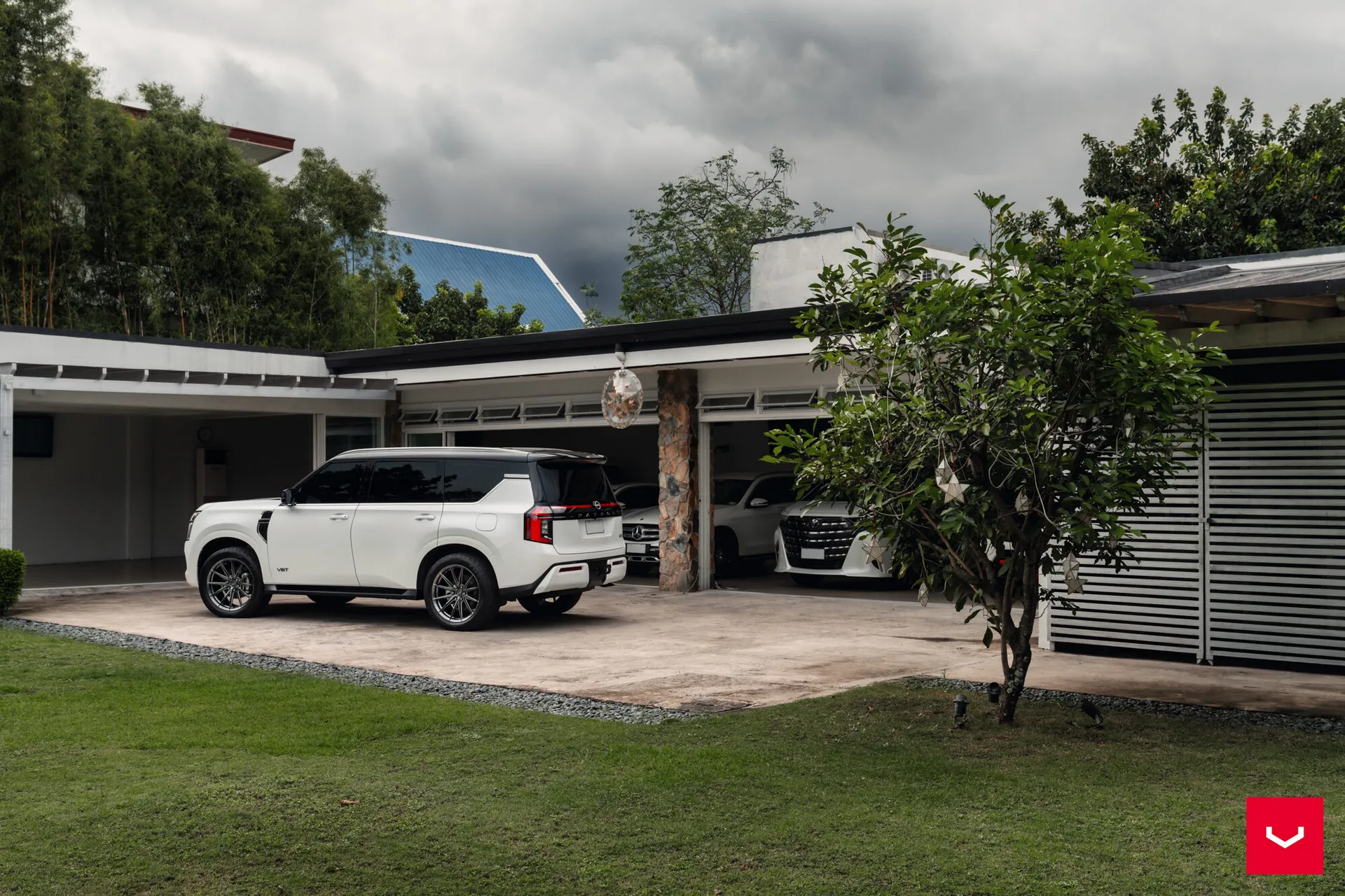 Nissan Patrol, 9
