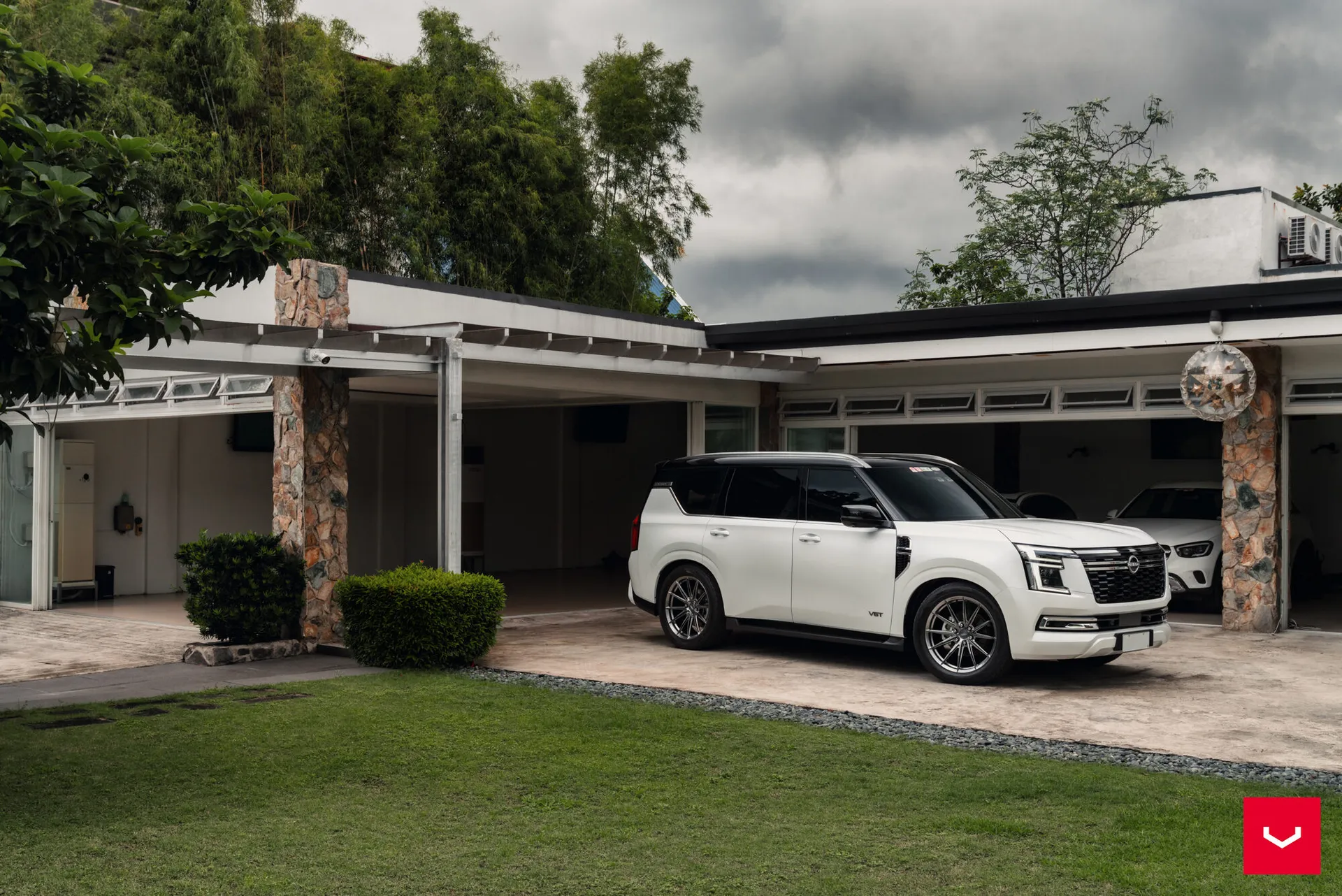 Nissan Patrol, 5