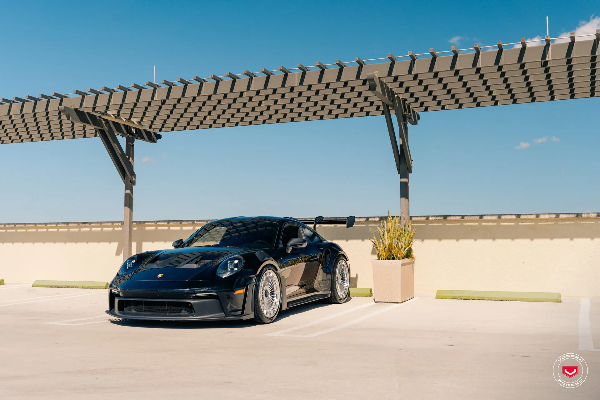 Porsche 992, 14