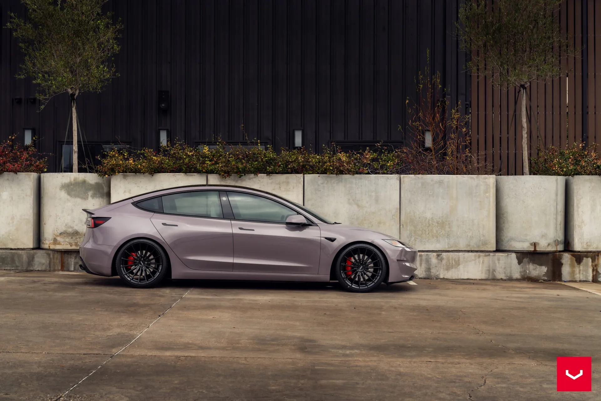 Tesla Model 3, 11