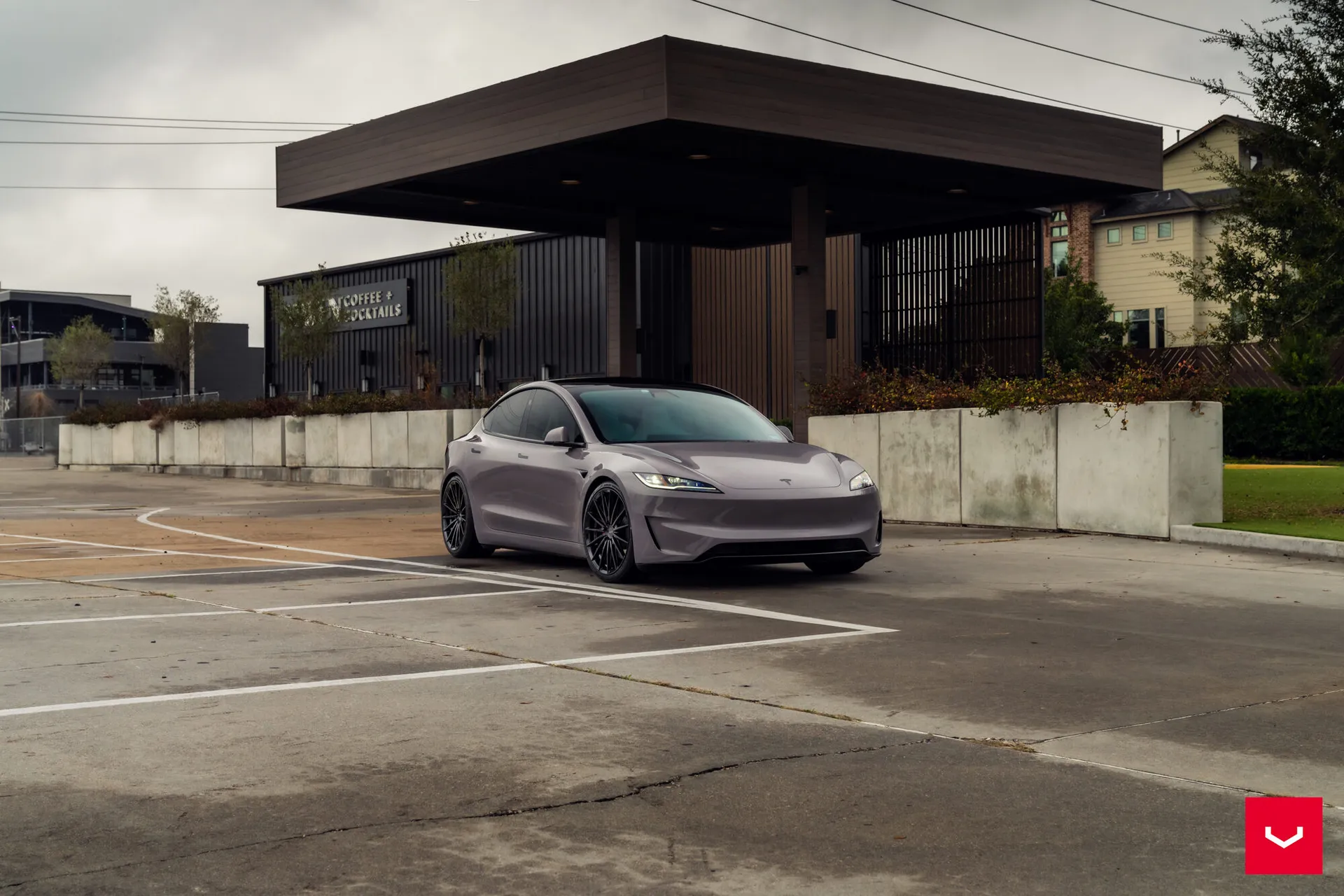 Tesla Model 3, 1