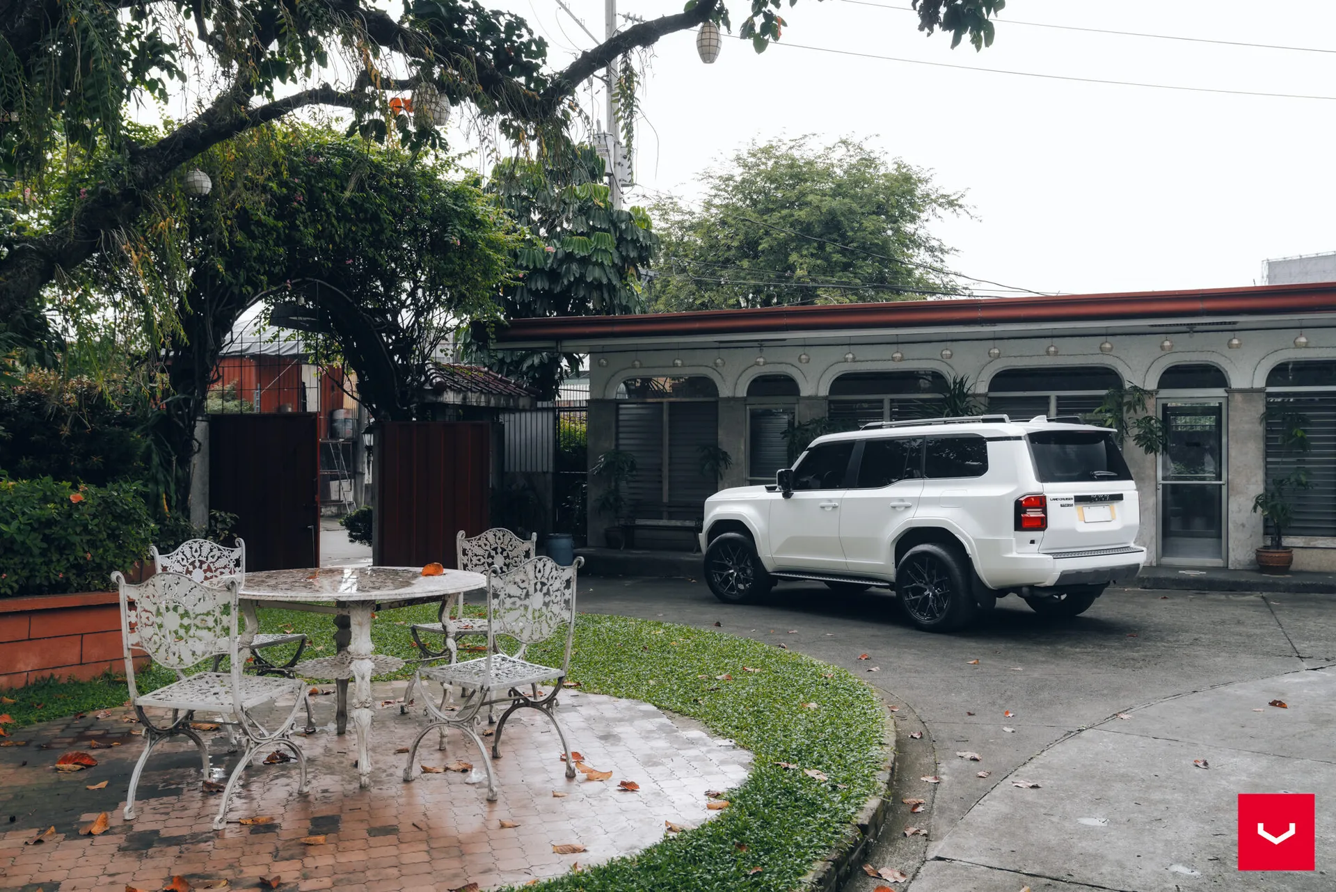 Toyota Land Crusier, 9
