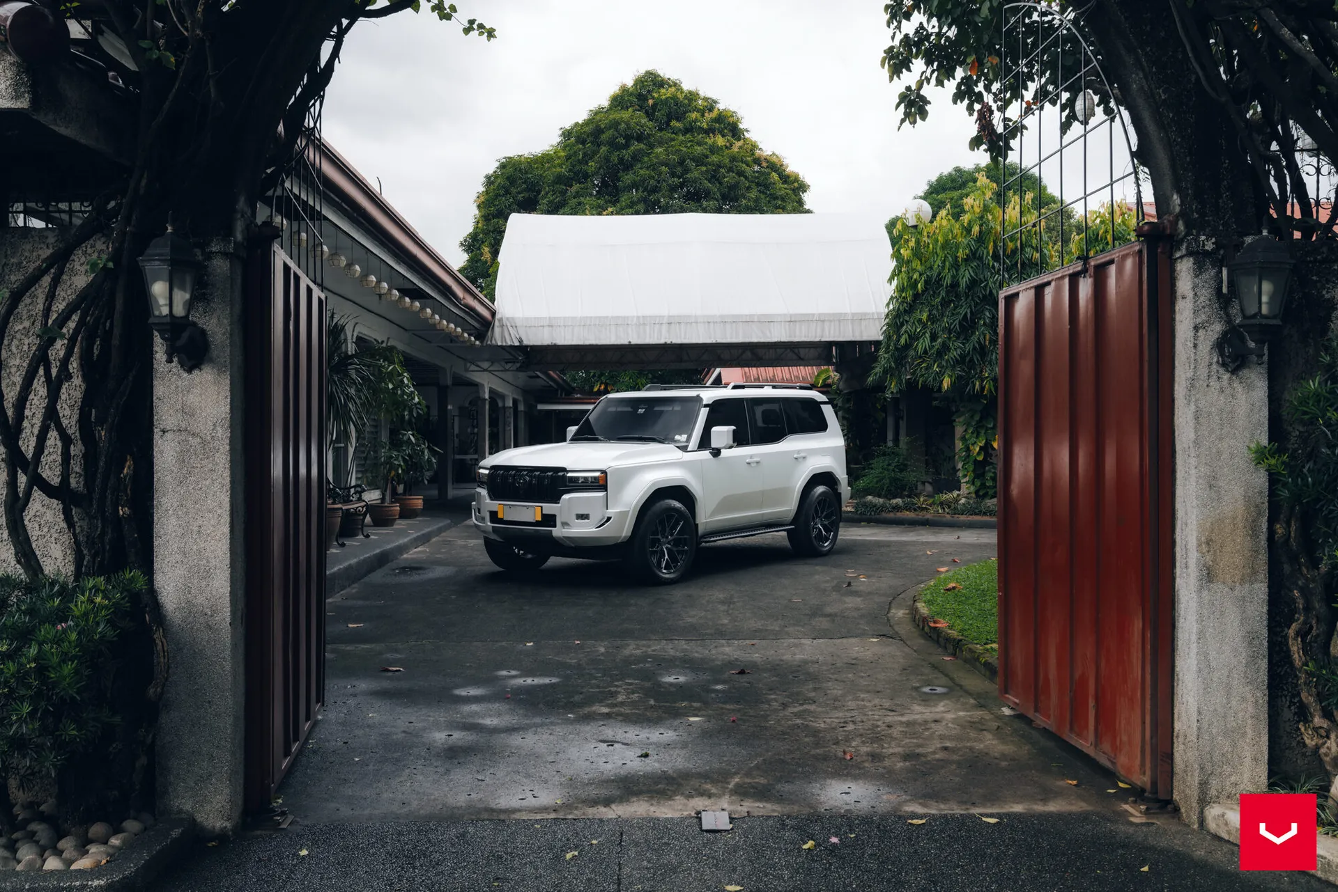 Toyota Land Crusier, 7