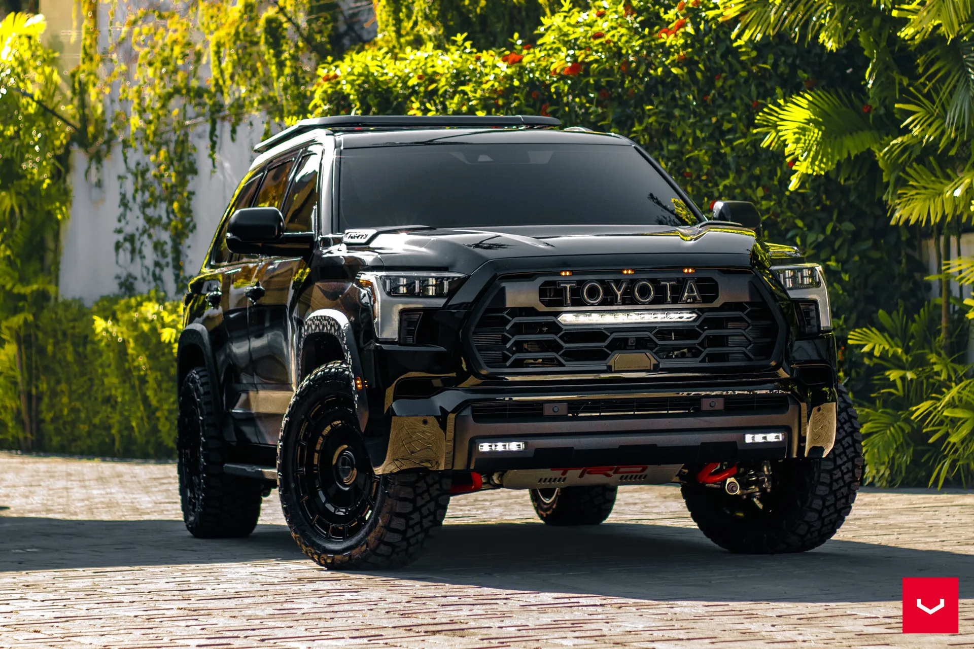 Toyota Sequoia, 11