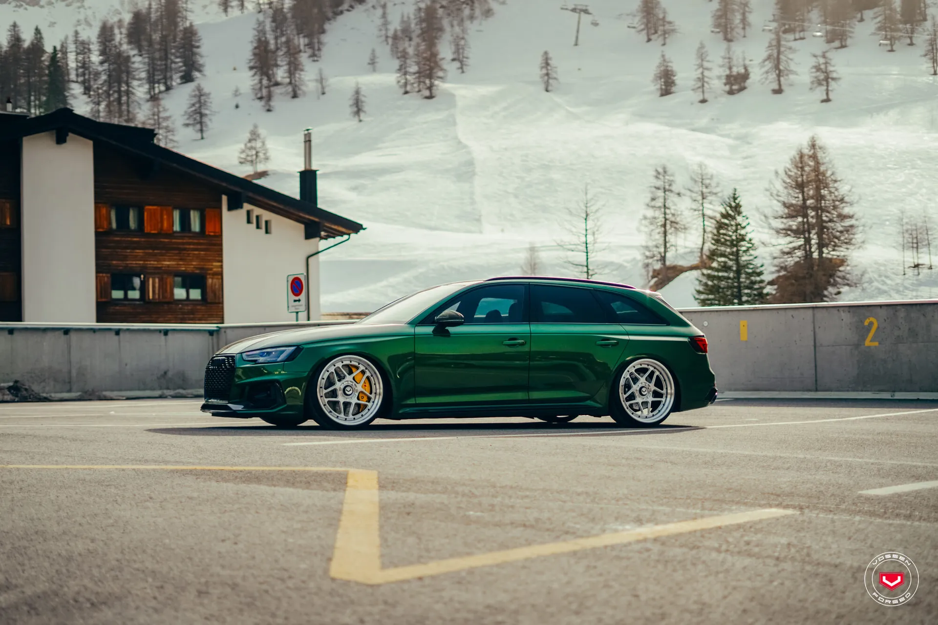 Audi A4 / S4 / RS4, 12