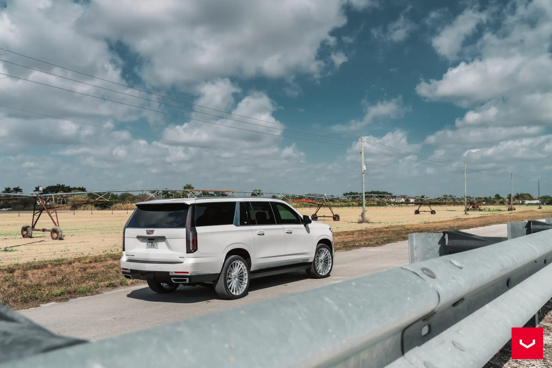 Cadillac Escalade, 7