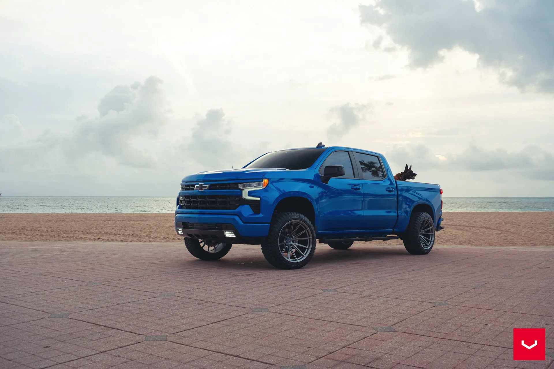 Chevrolet Silverado, 10