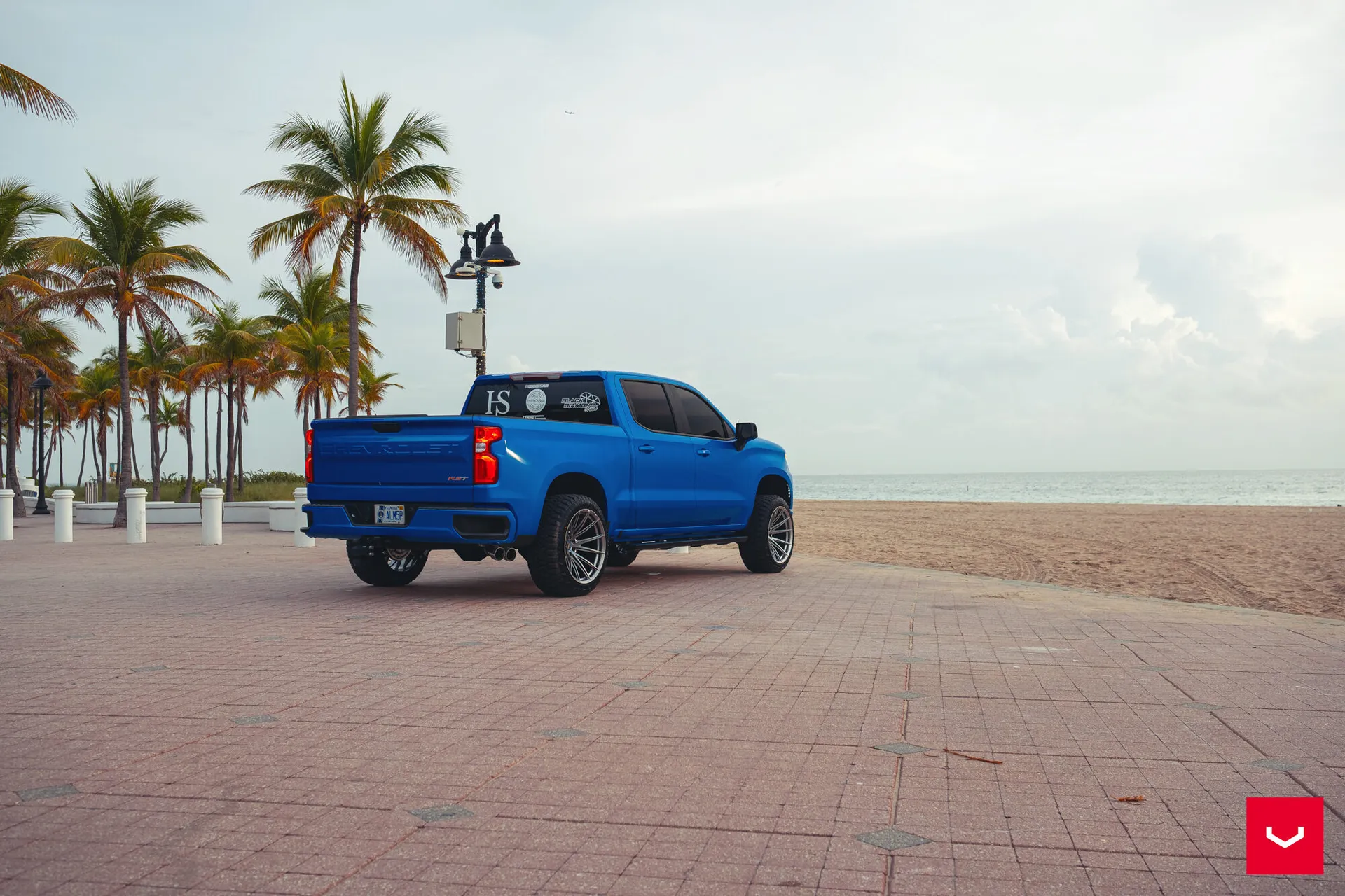 Chevrolet Silverado, 8