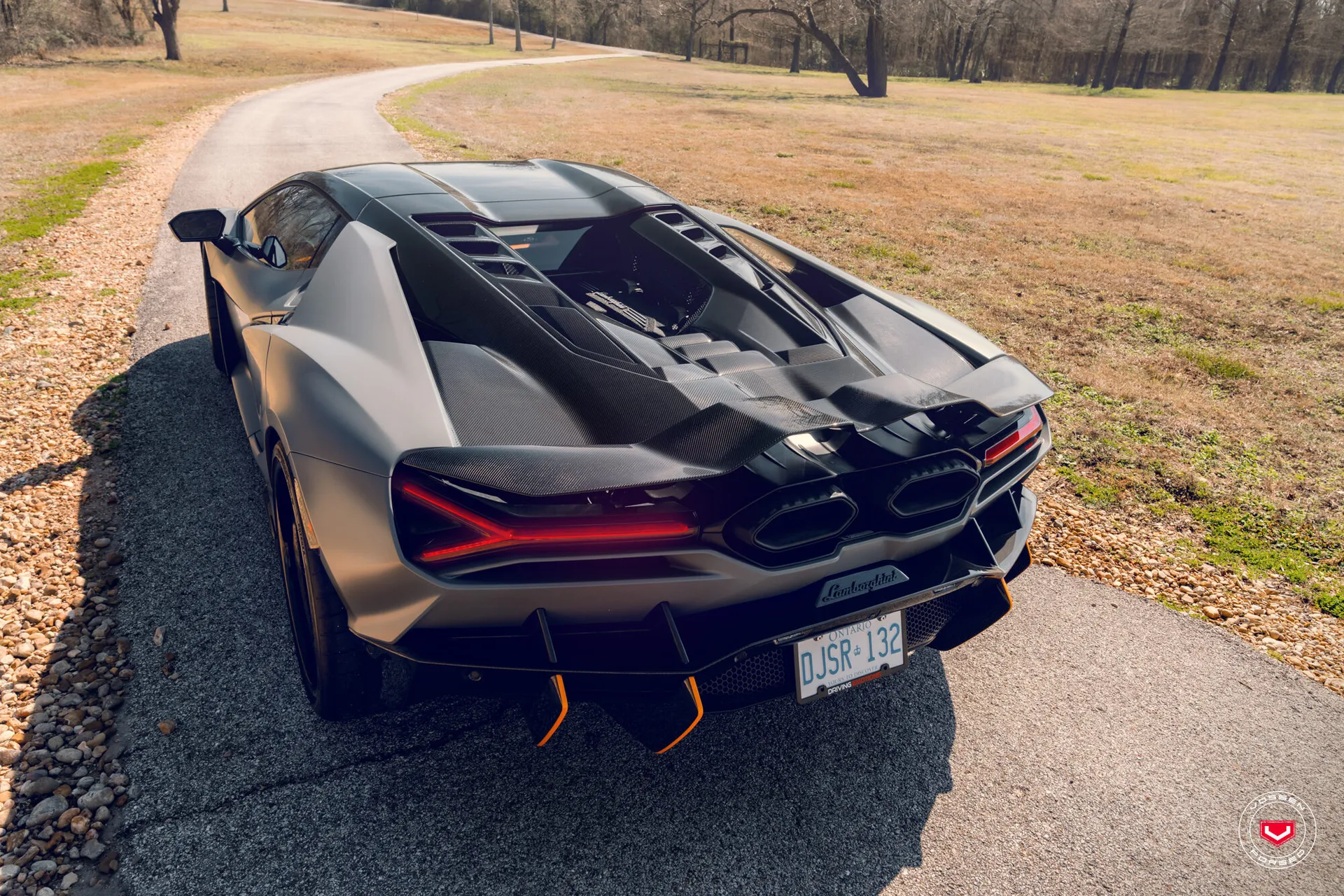 Lamborghini Revuelto, 16