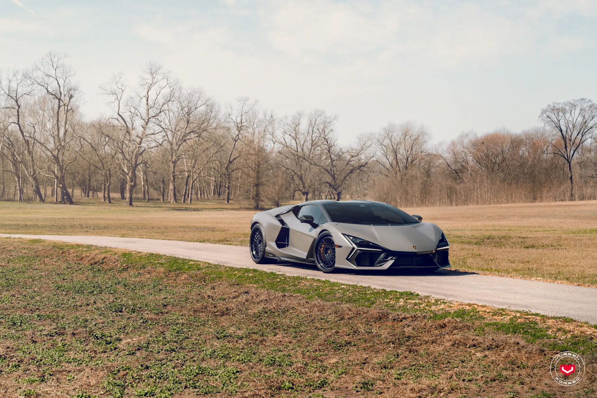 Lamborghini Revuelto, 1