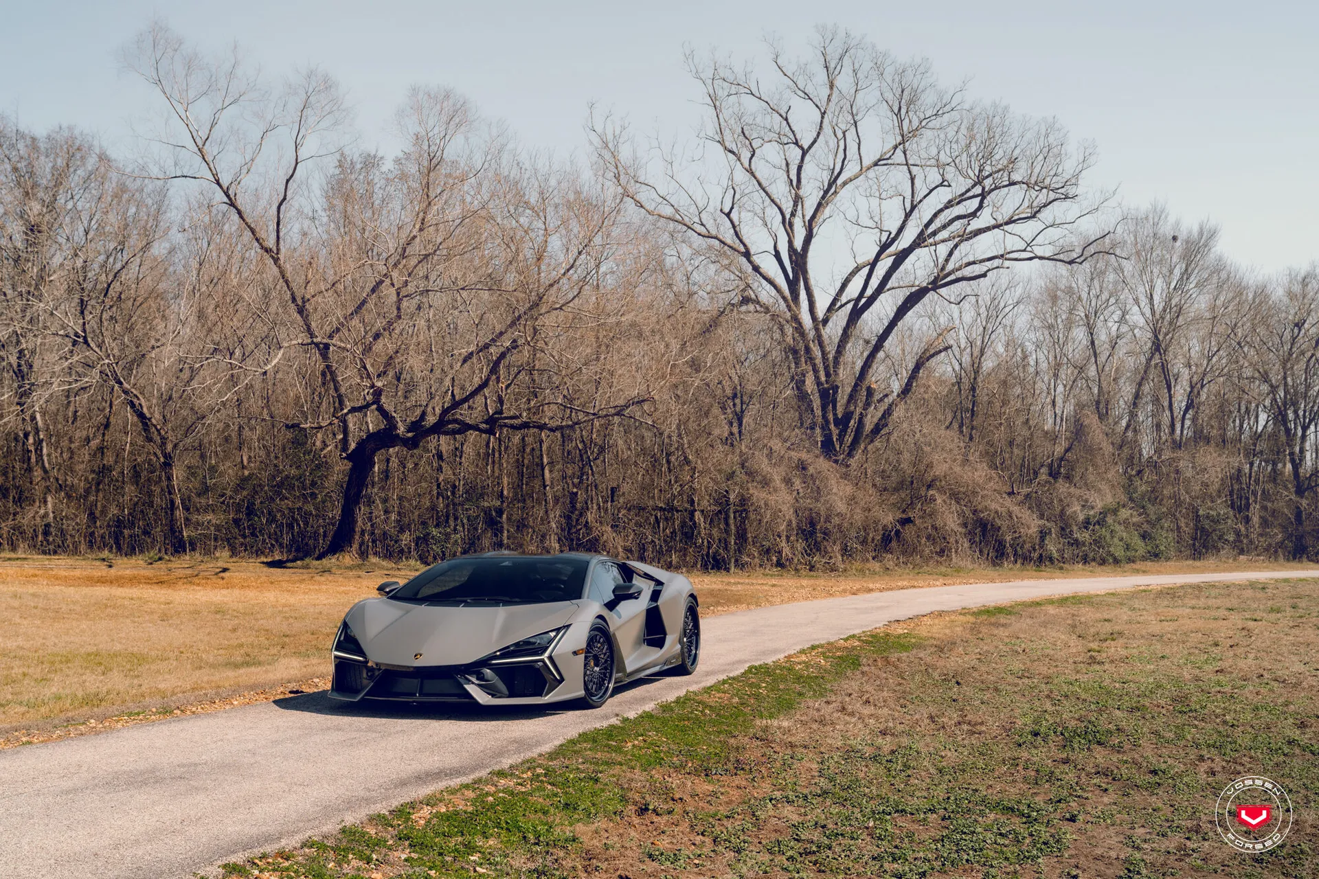 Lamborghini Revuelto, 8