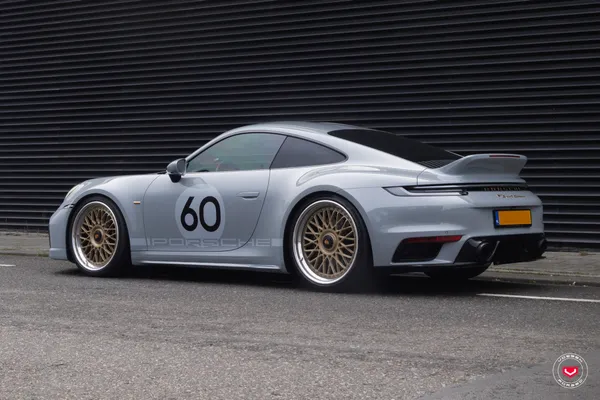 Porsche 992