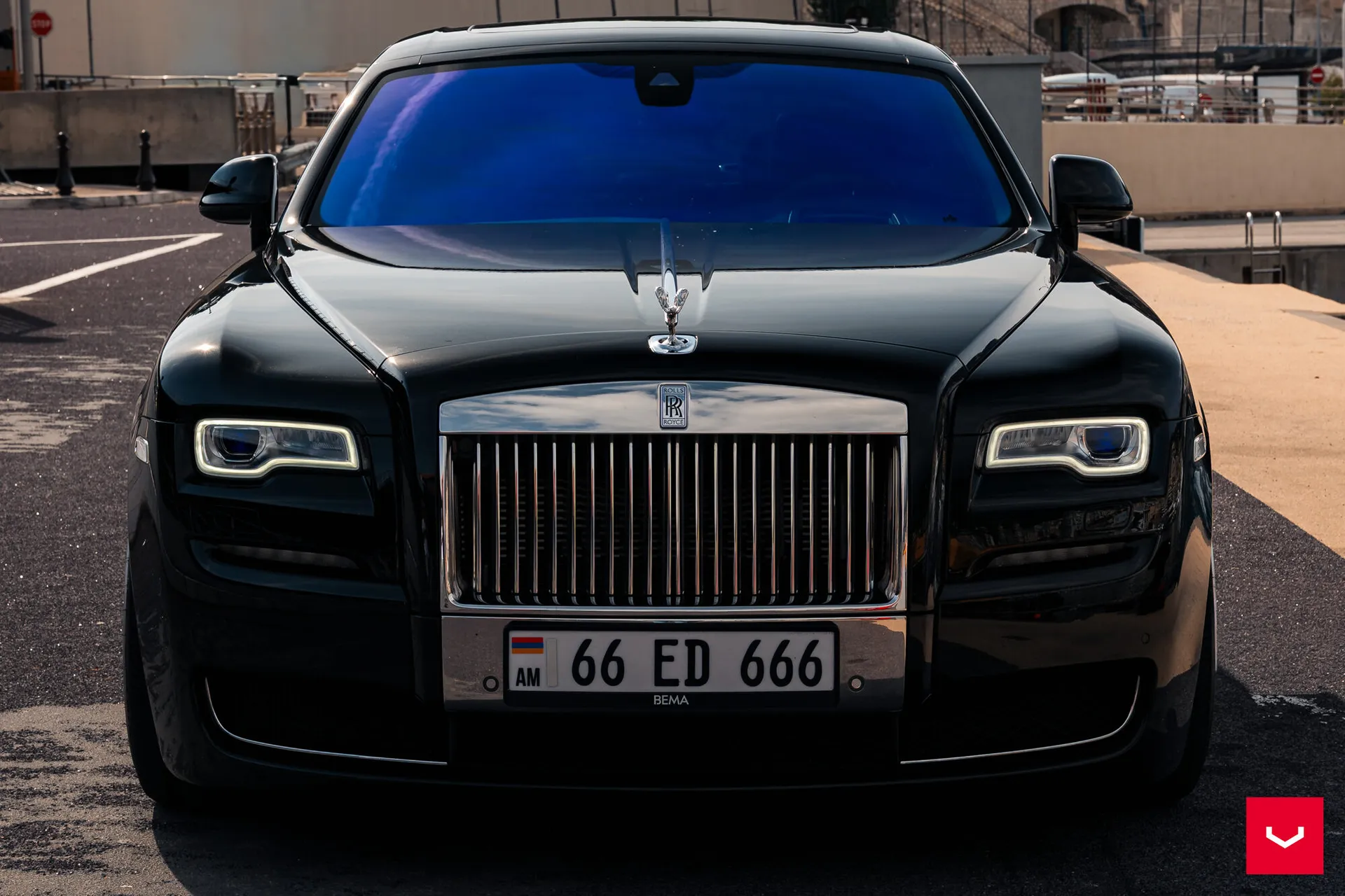 Rolls Royce Ghost, 7