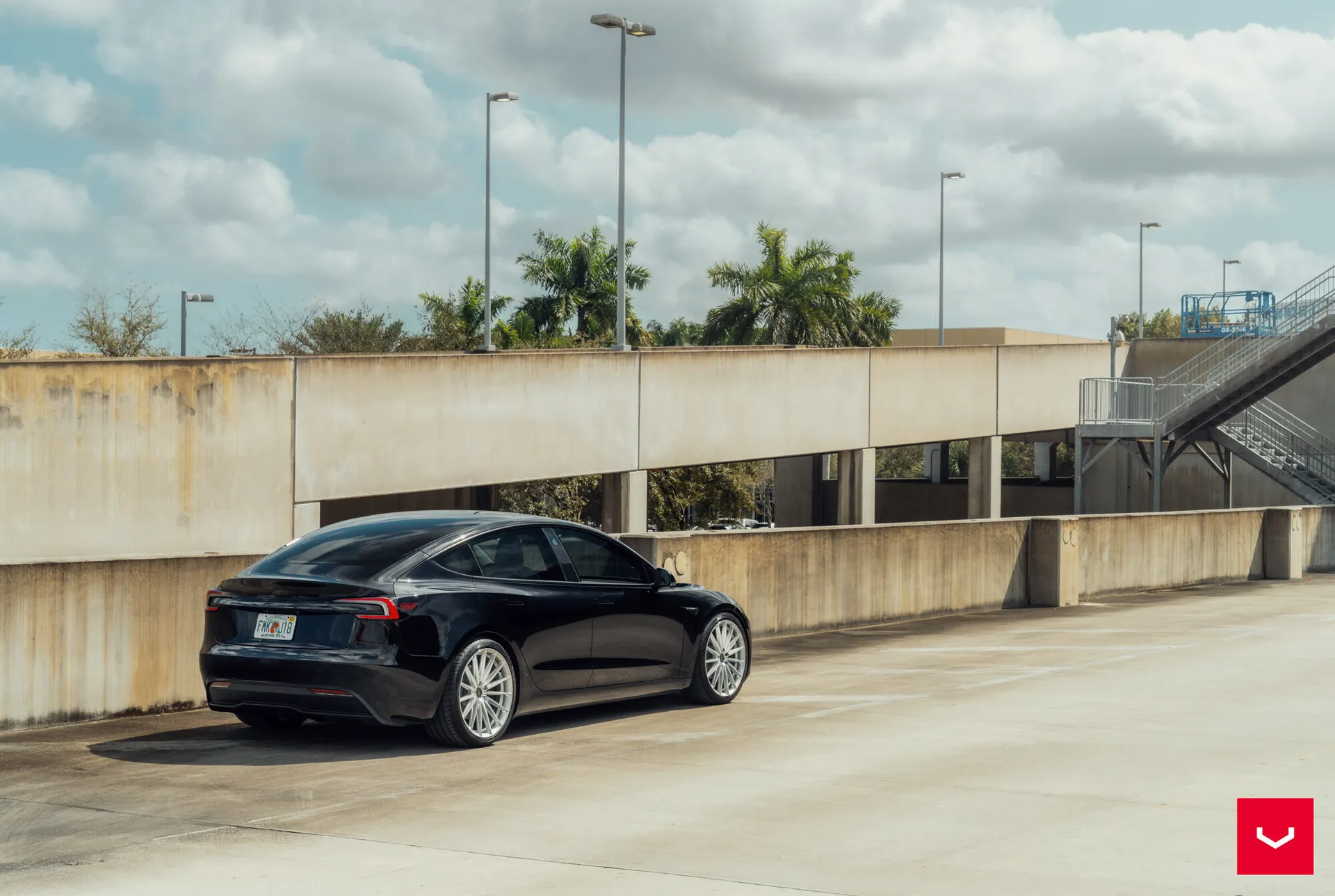 Tesla Model 3, 2