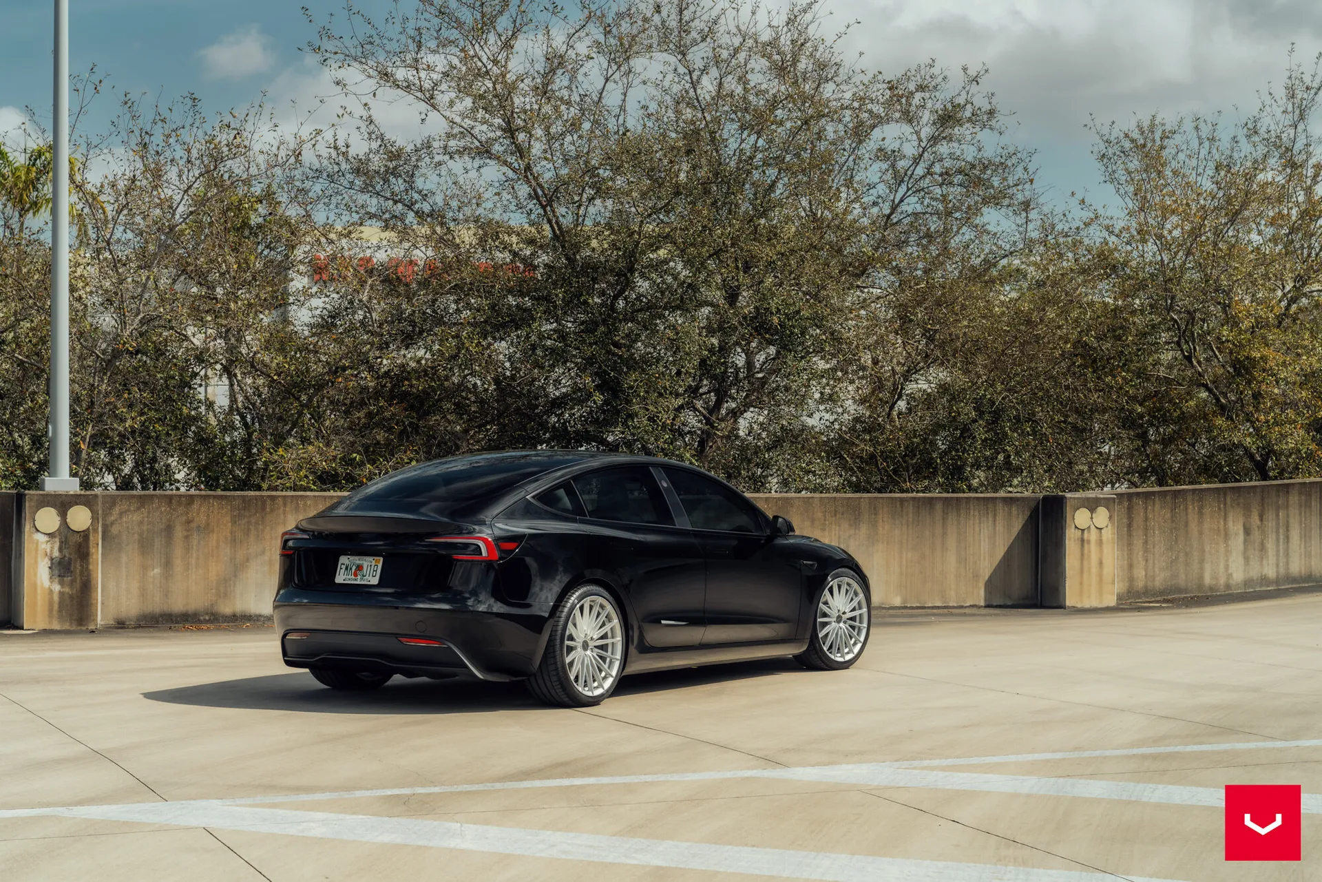 Tesla Model 3, 10
