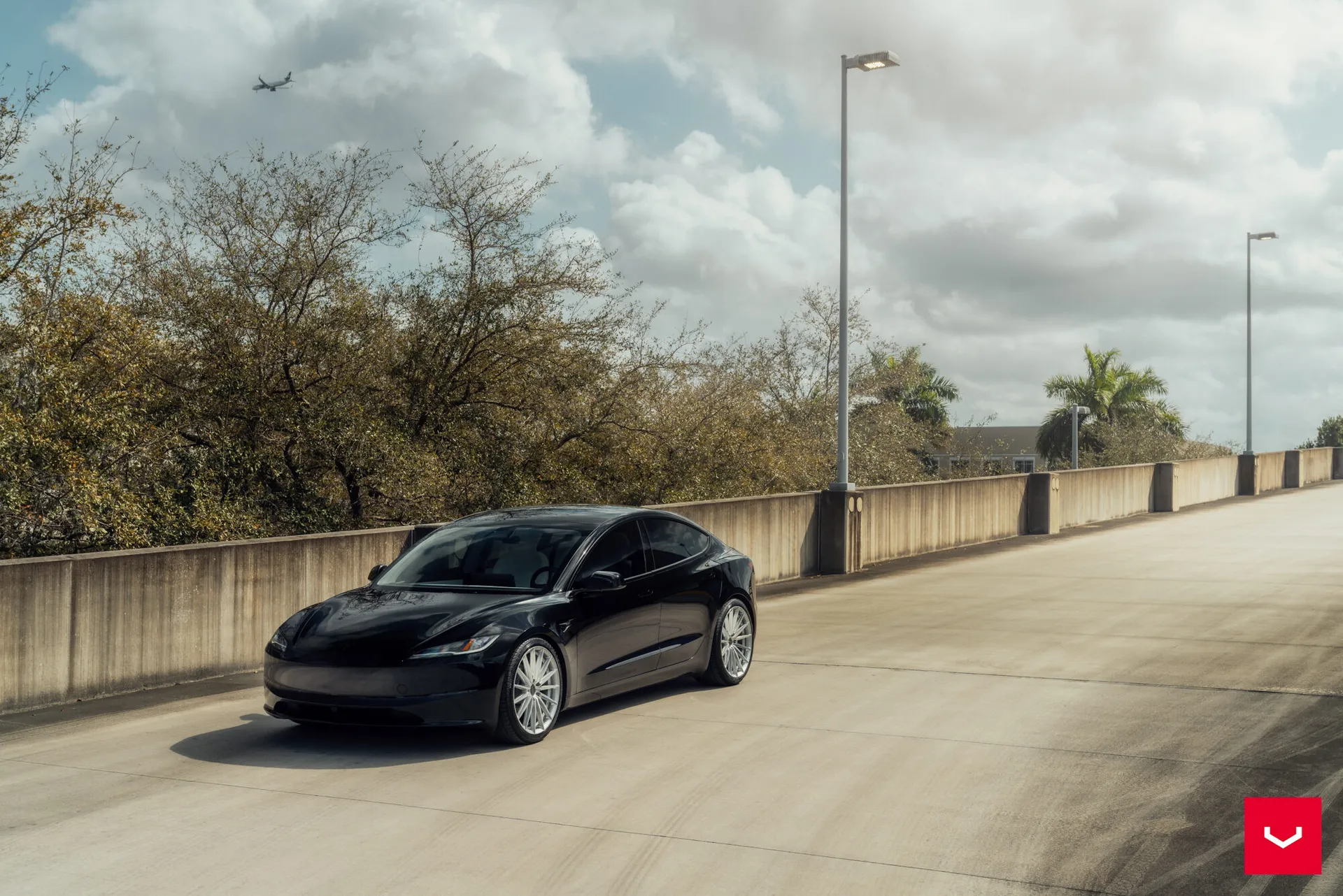 Tesla Model 3, 1