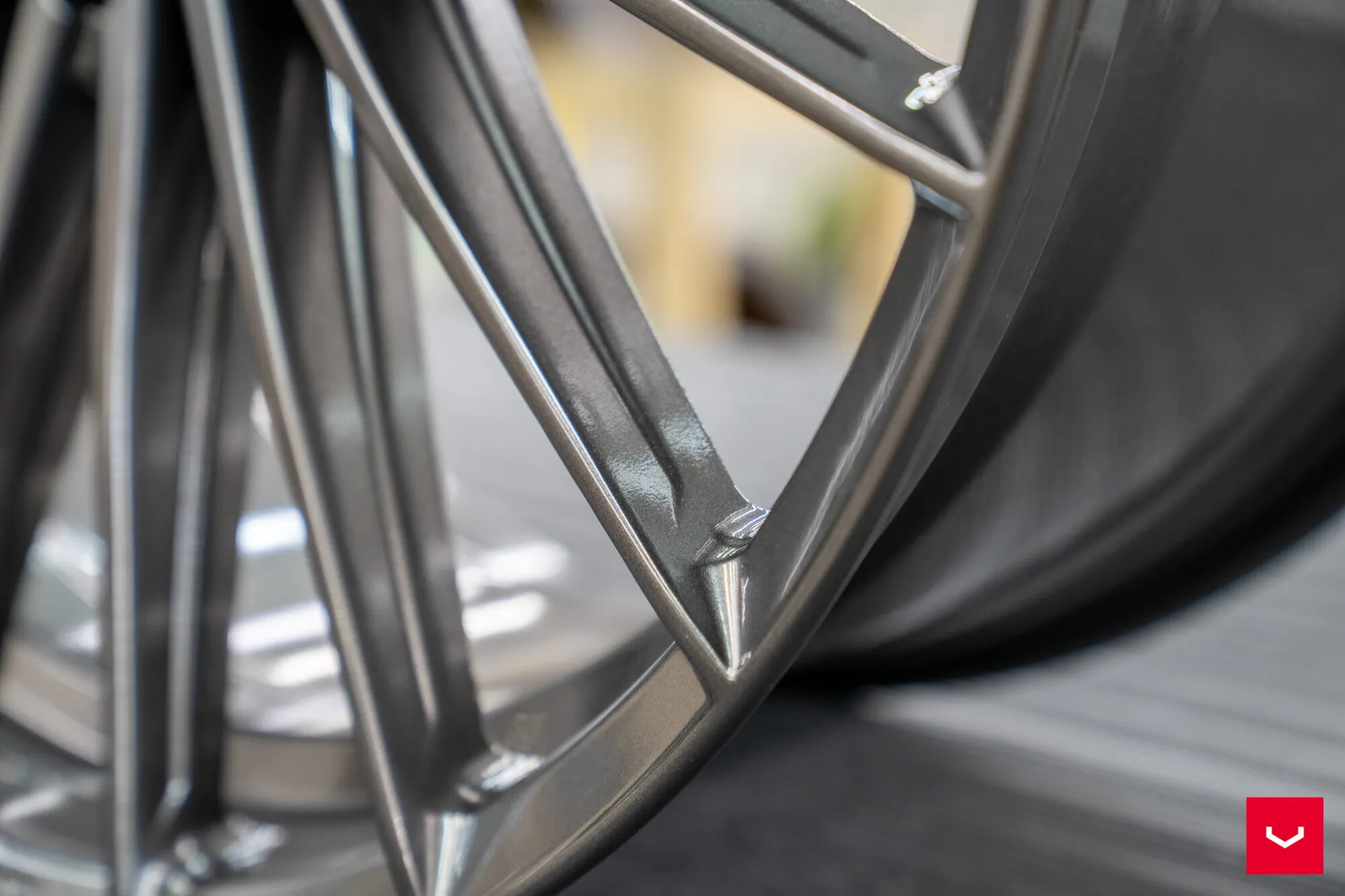 Gloss Gunmetal, 16