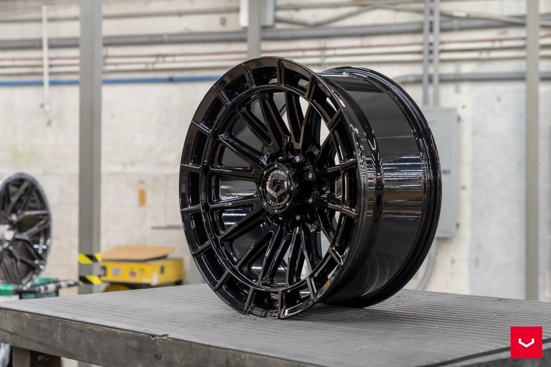 Gloss Black, 15