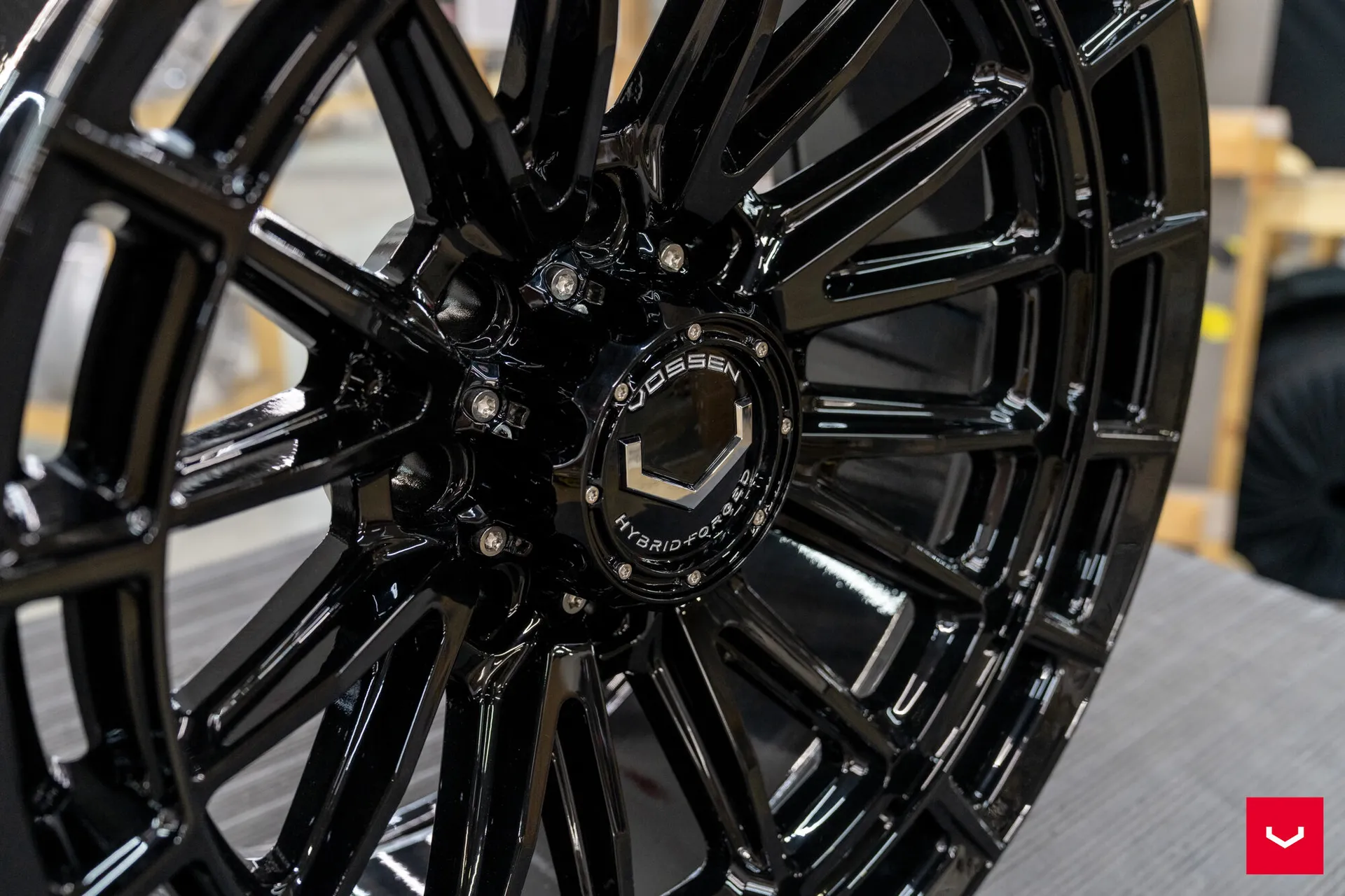Gloss Black, 10