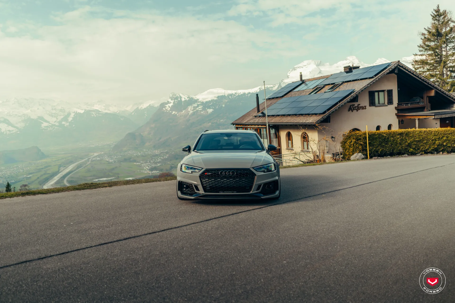Audi A4 / S4 / RS4, 7
