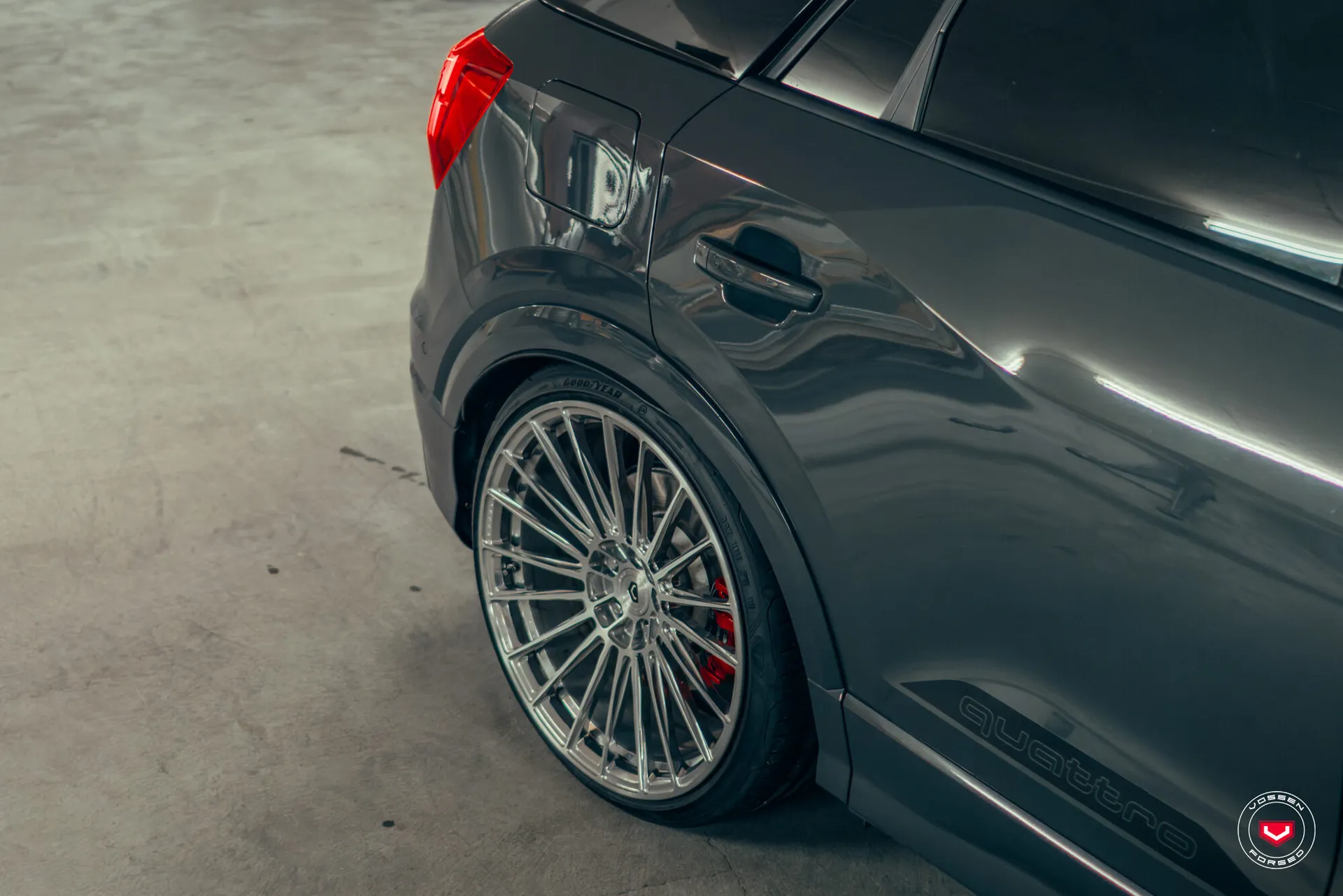 Audi Q2, 8