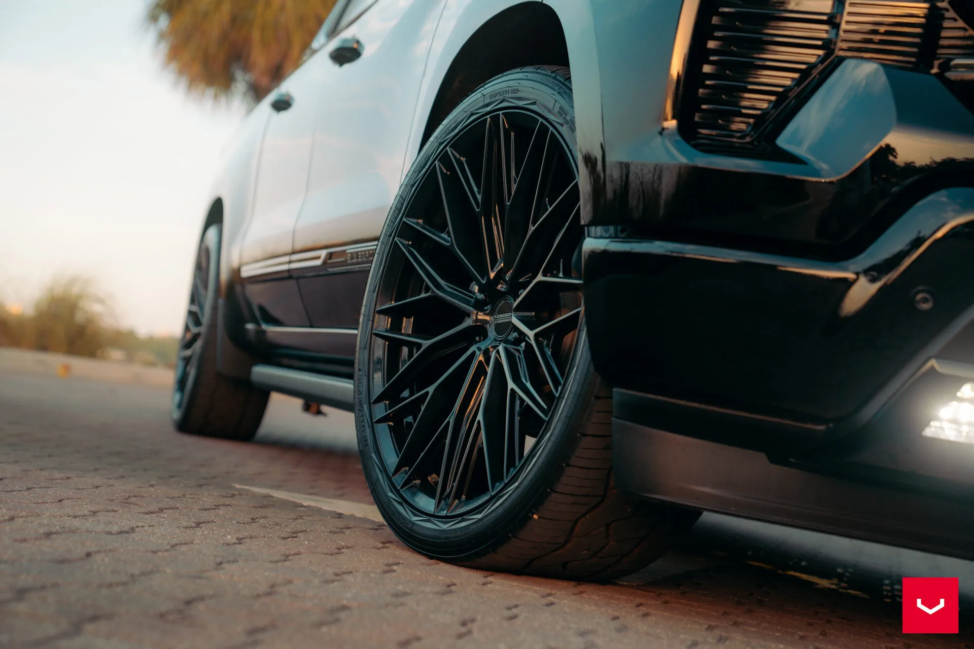 Chevrolet Silverado, 12