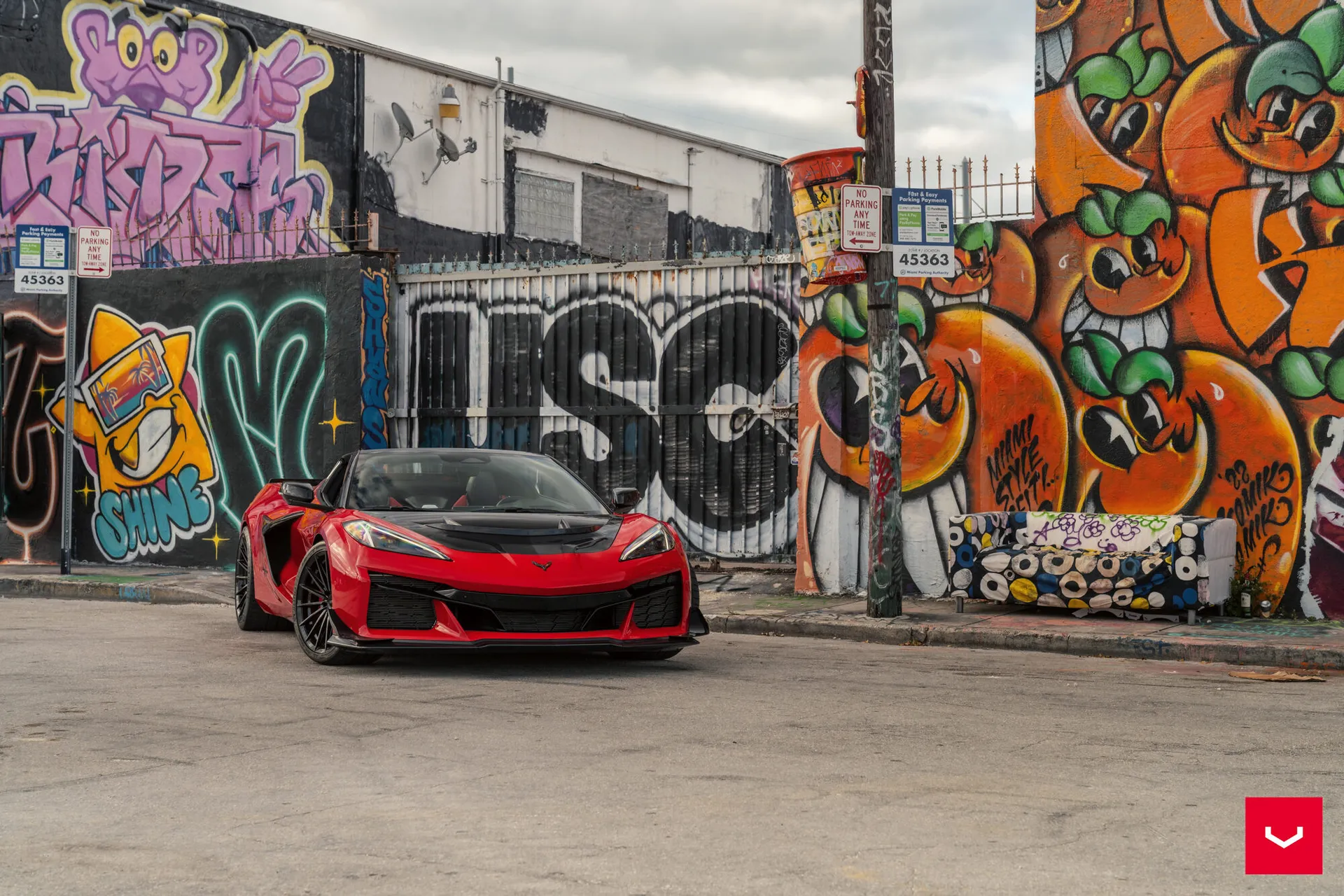 Chevrolet C8 Corvette, 17