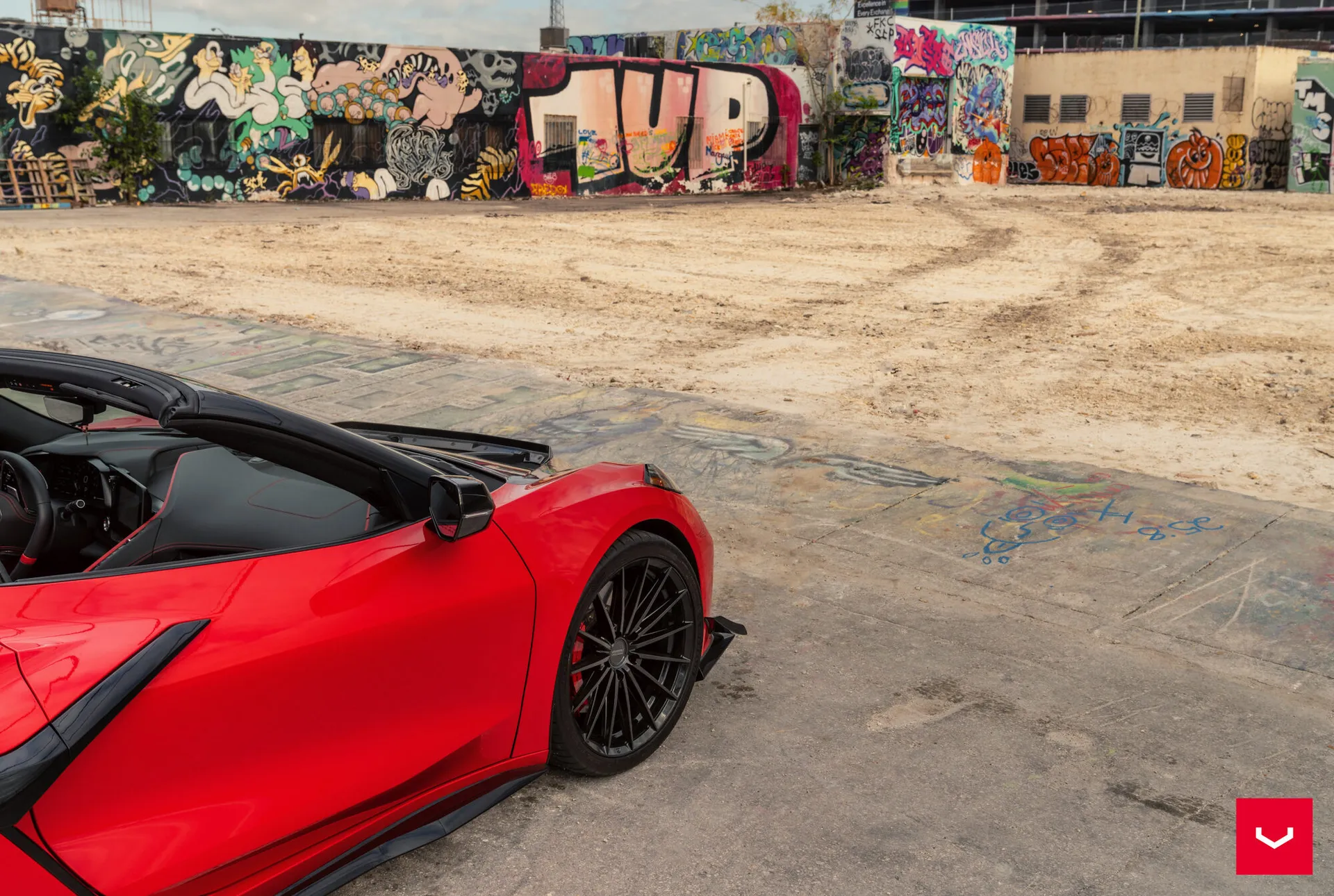Chevrolet C8 Corvette, 12